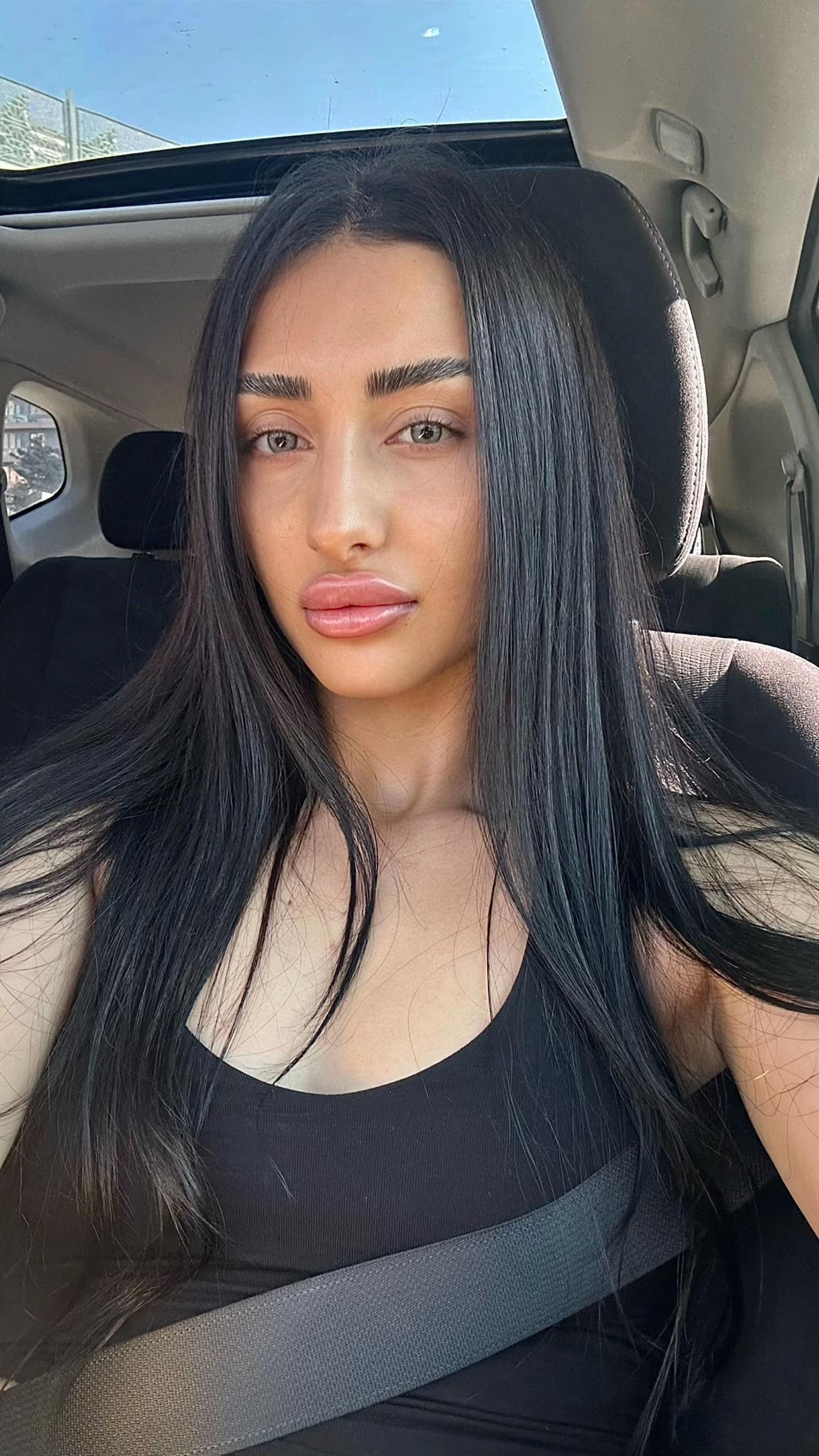 @🧿