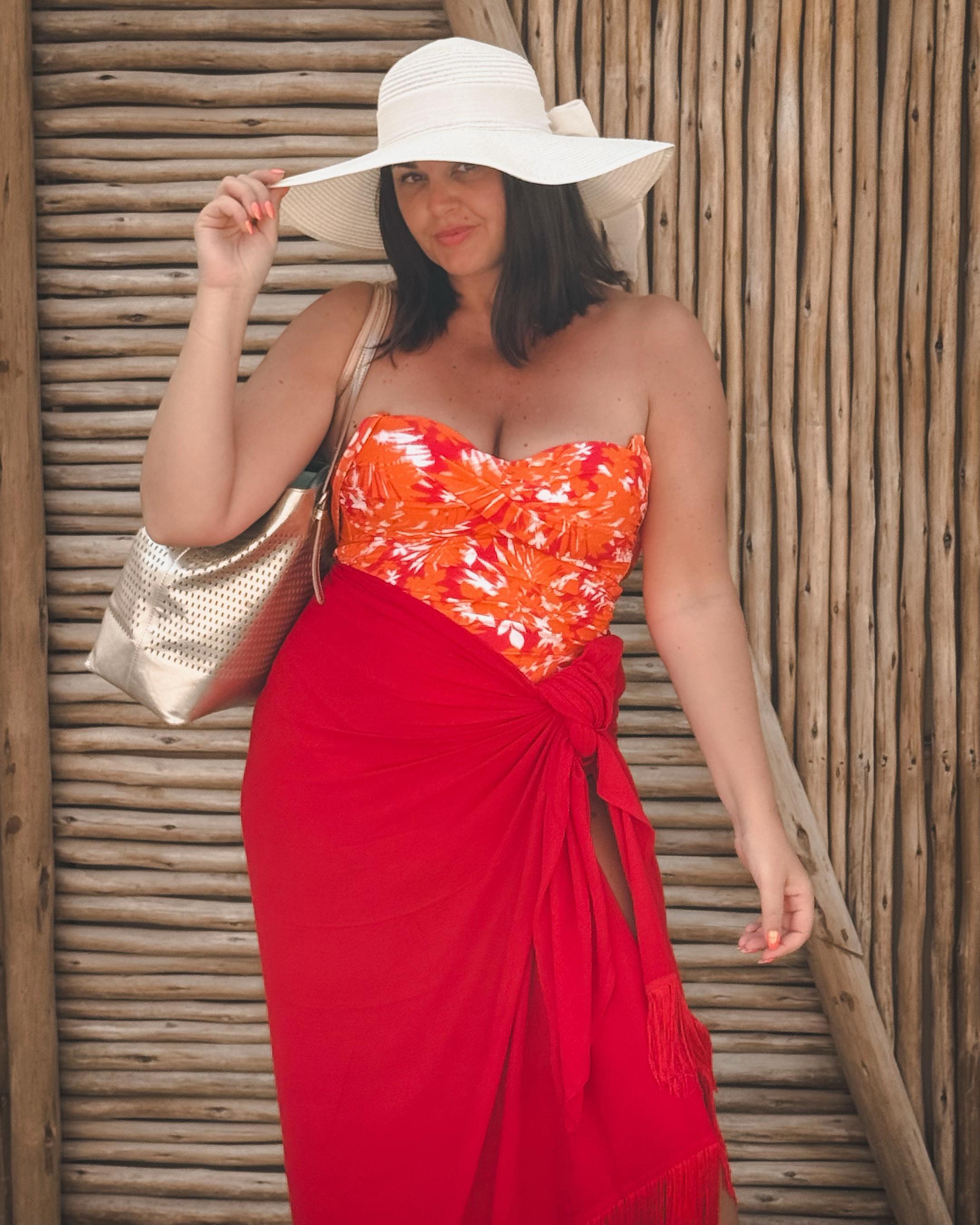 @Pour Moi Ltd