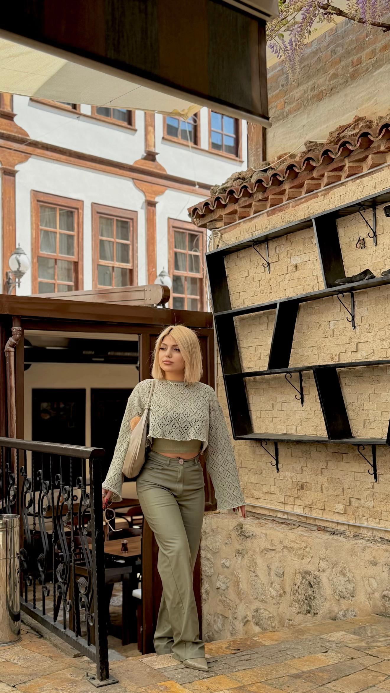 @Gülay Bülbül