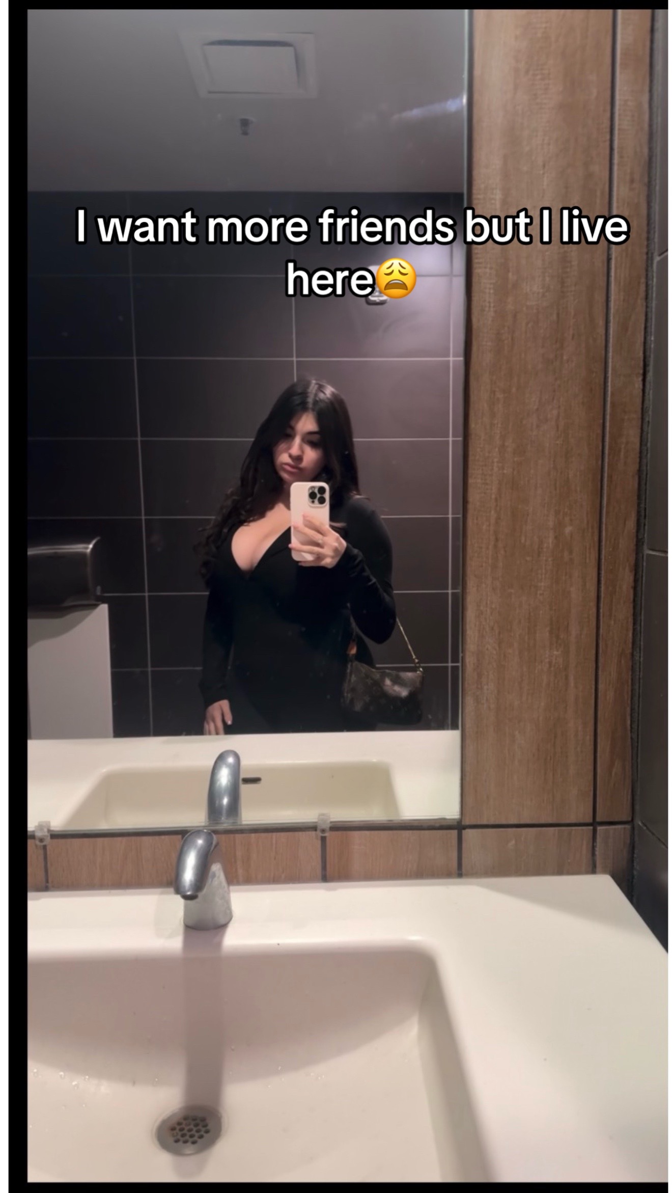 @Kayyyyy🖤