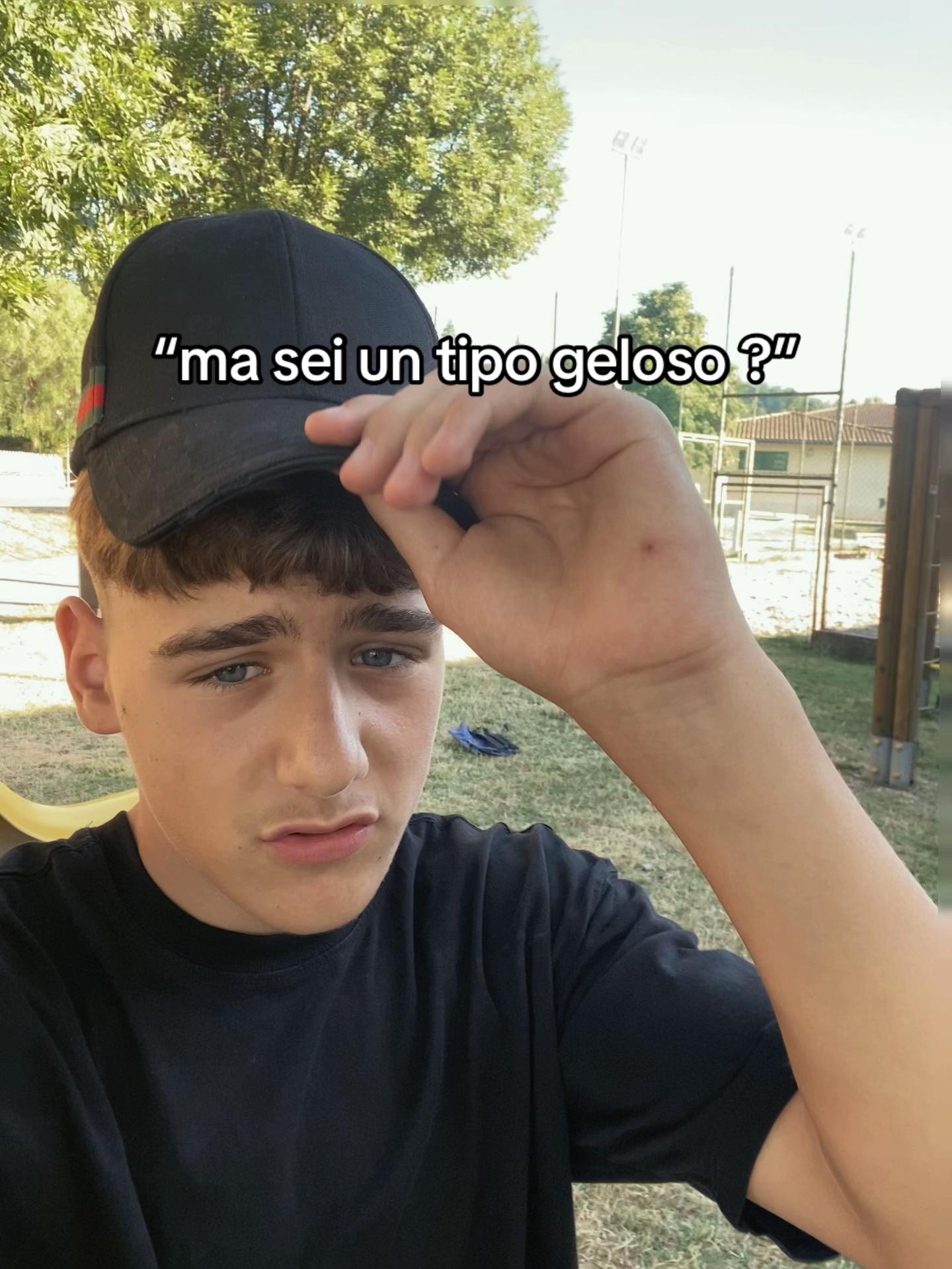 @𝙼𝚊𝚛𝚒𝚘𝚕𝚒𝚝𝚘𝚜𝚜𝚜🇦🇱🐺