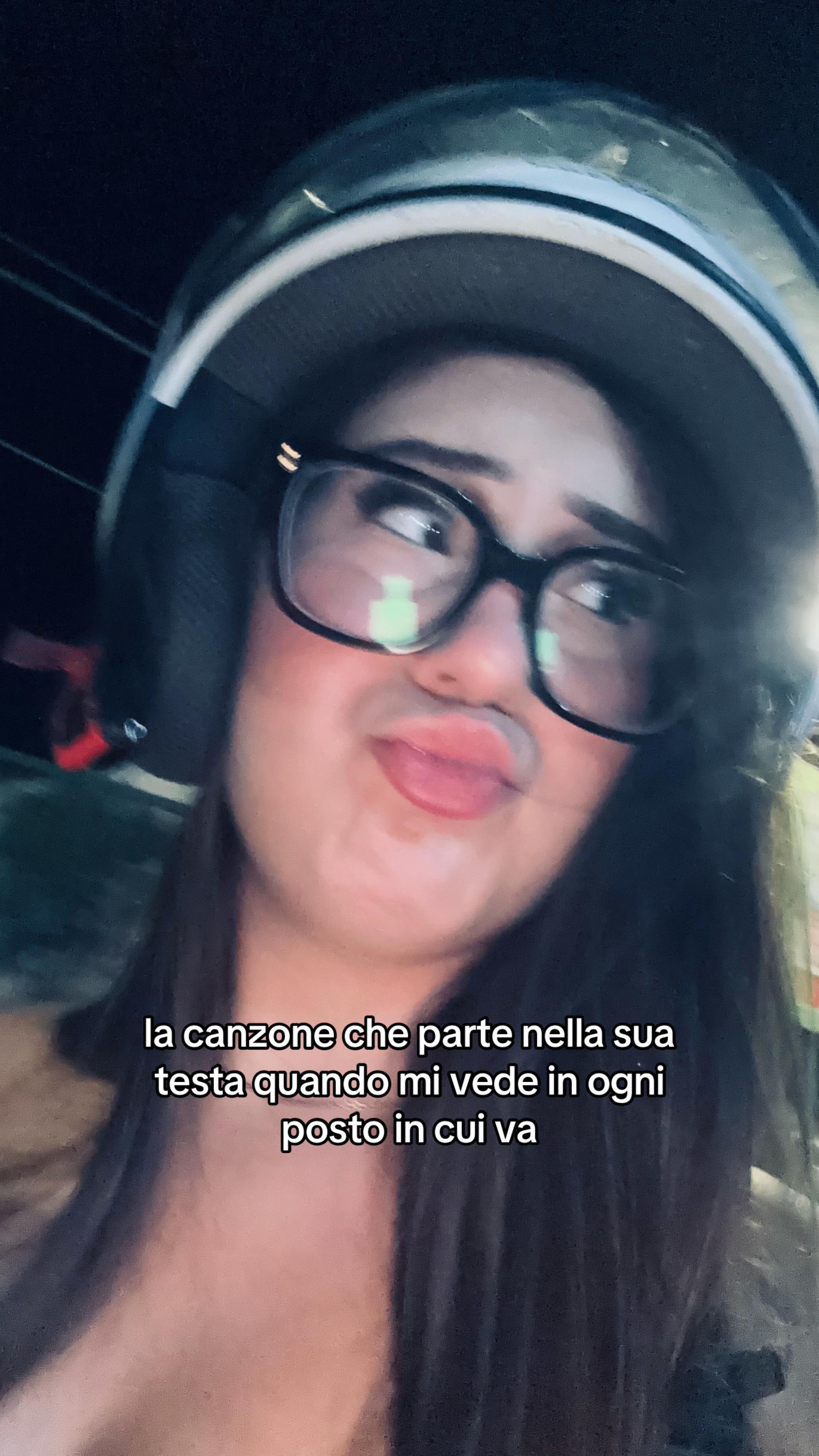 @emm&ugrave;🥥