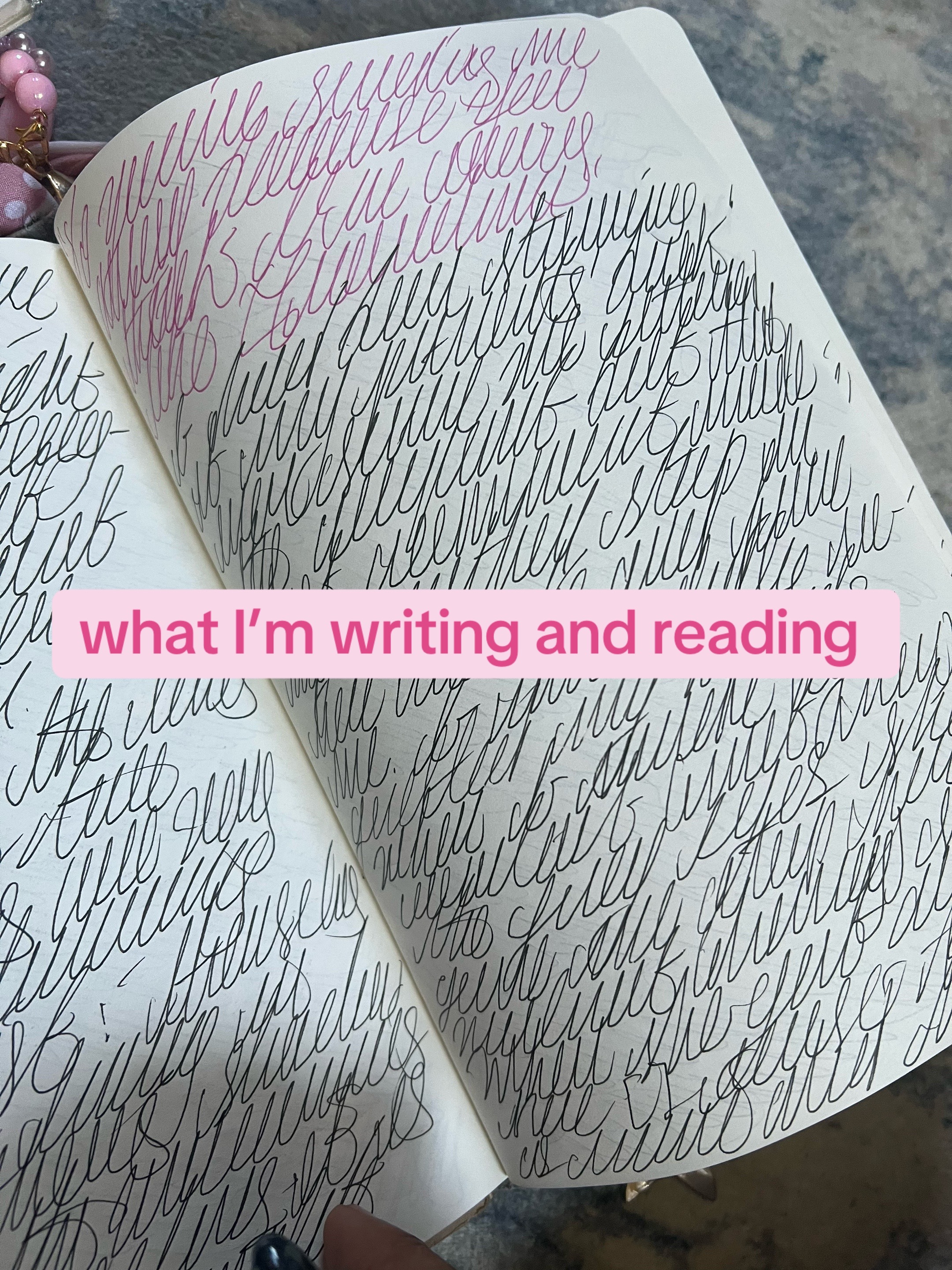 @Dylan | Writer | CC 📚🦋