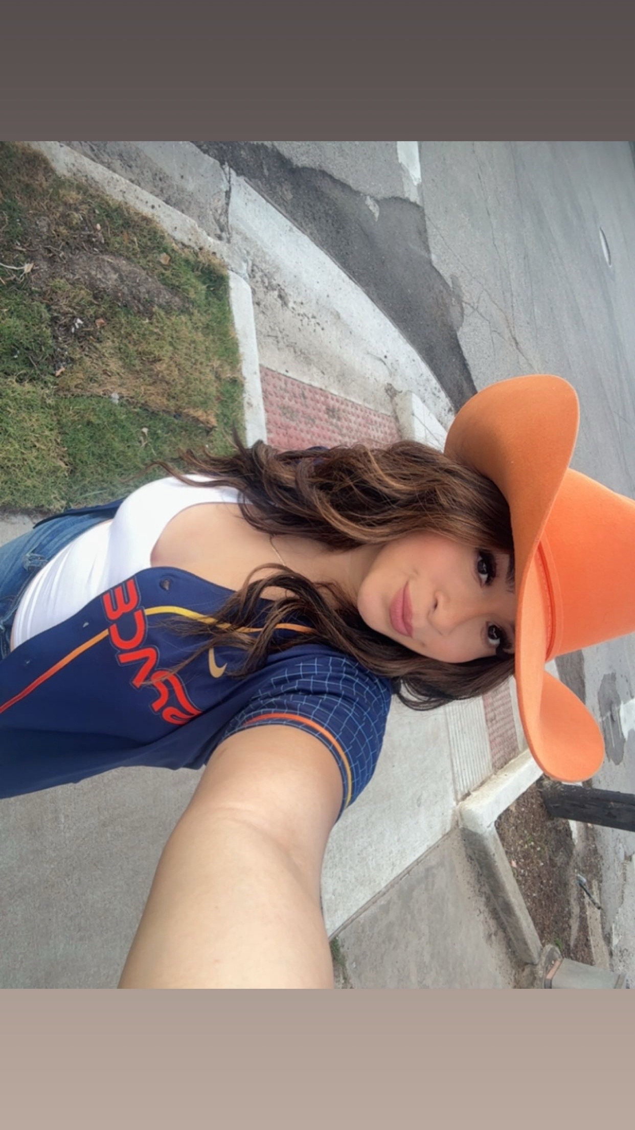 @Luisa Esperanza
