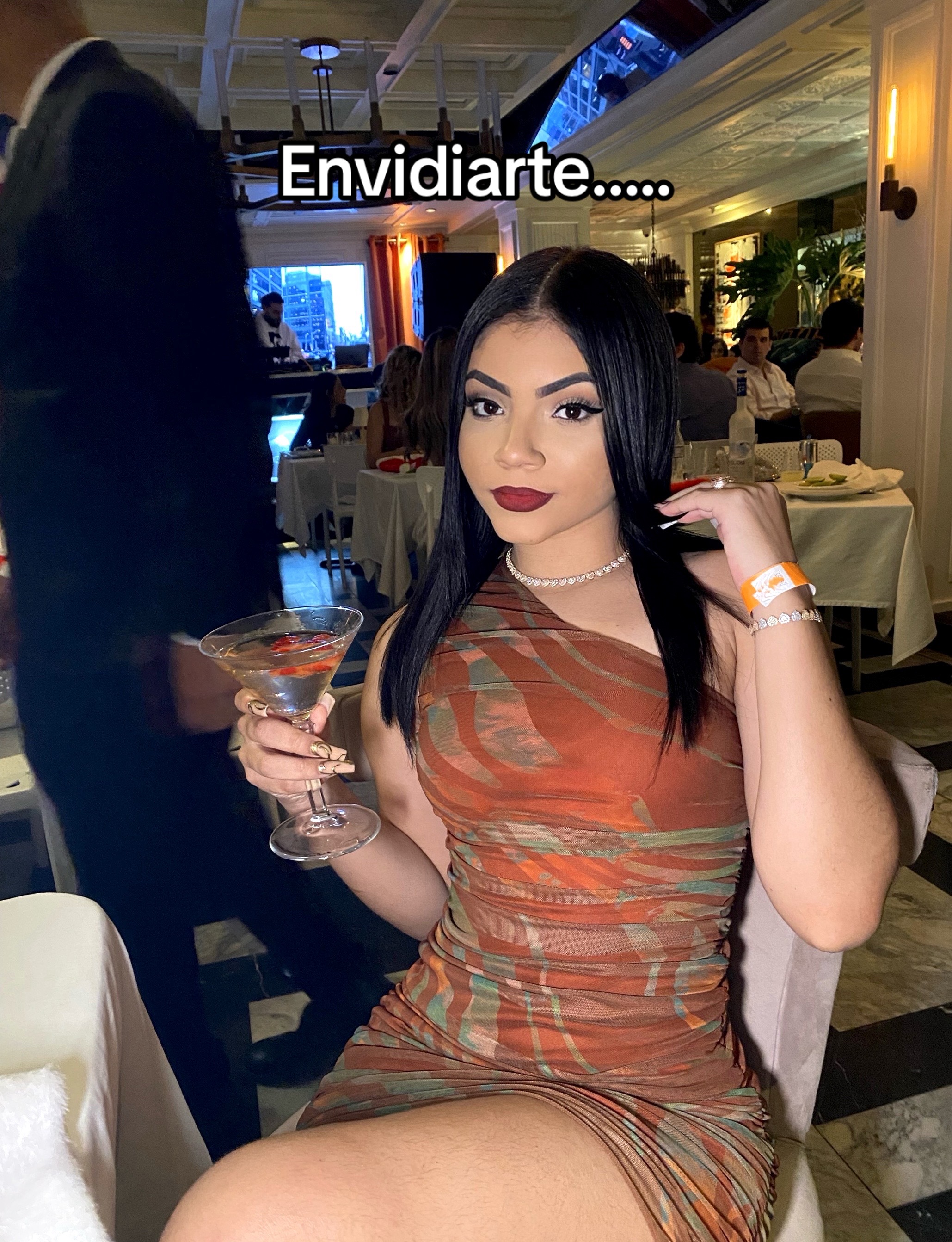 @Esmeraldita🍇🍎💰