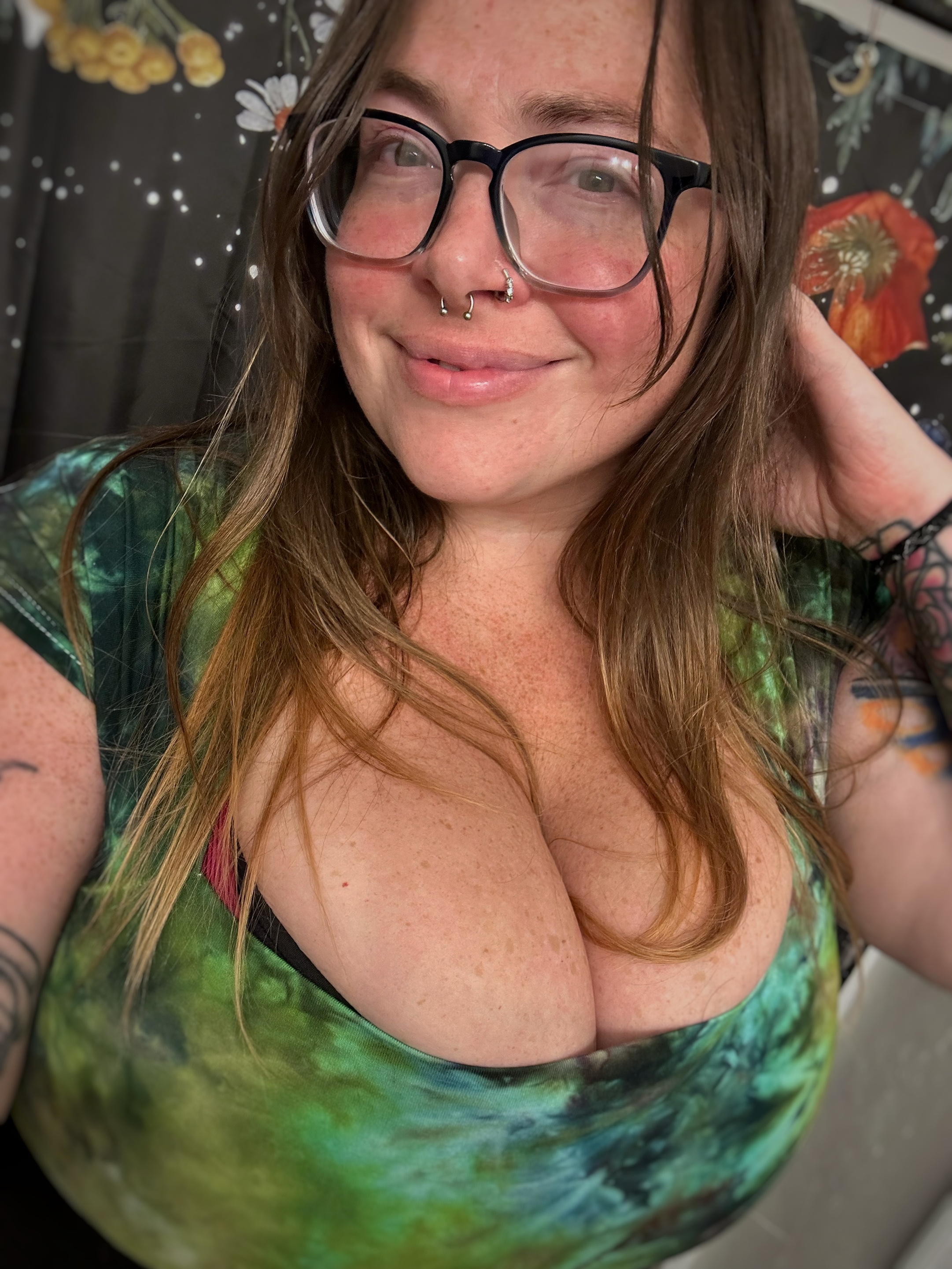 @ThatFreckledBinch