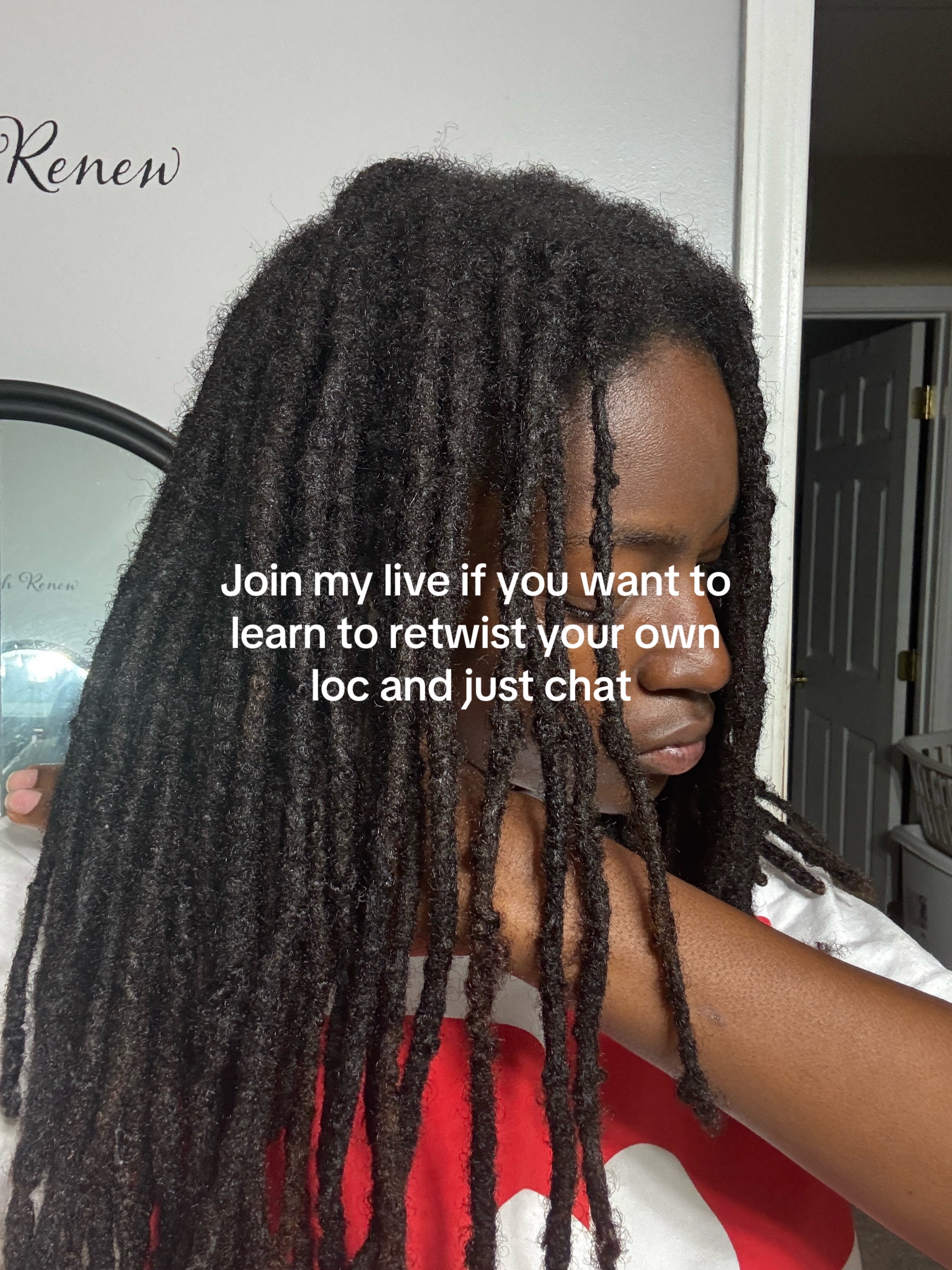 @JaySherelle| Locs & Lifestyle