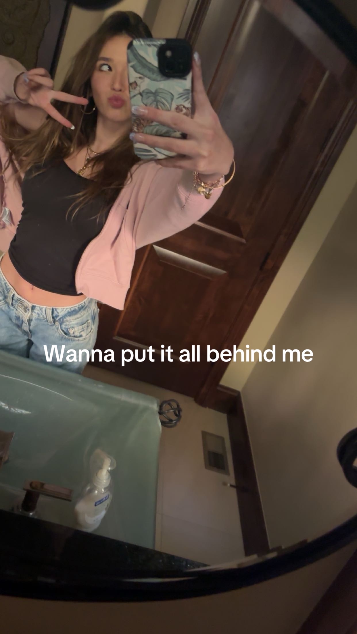 @𝒢𝒾𝒶𝓃𝓃𝒶