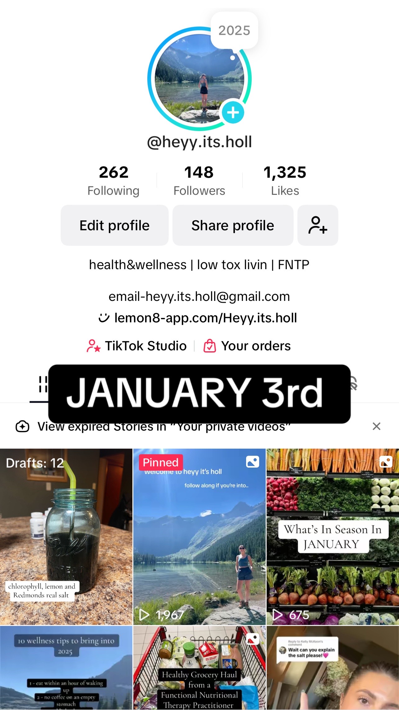 @Hollie | health & wellness