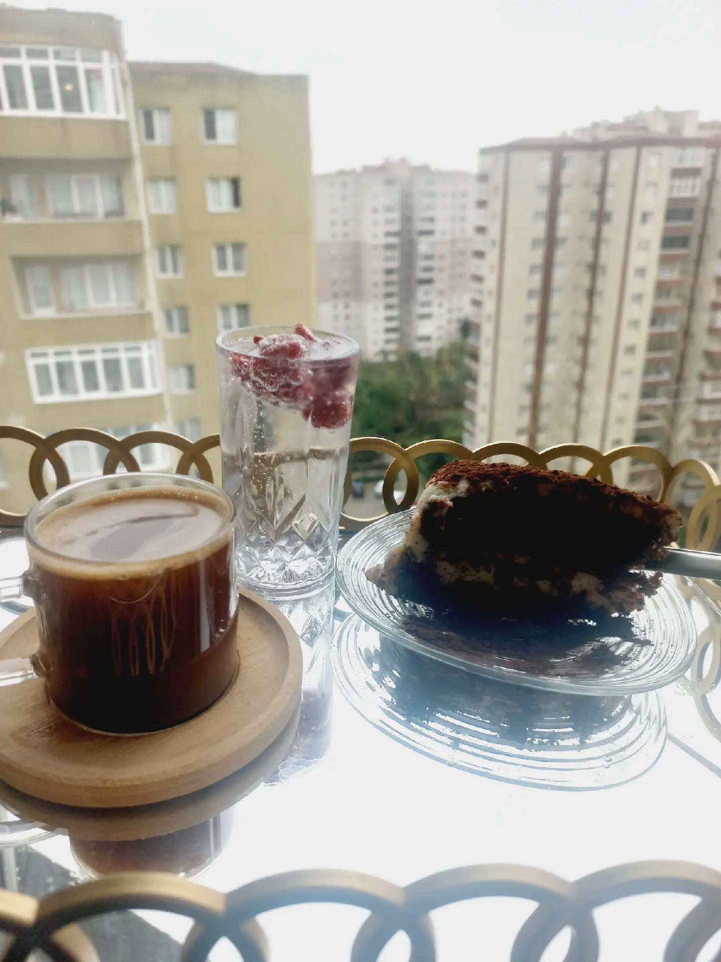 @EbRu