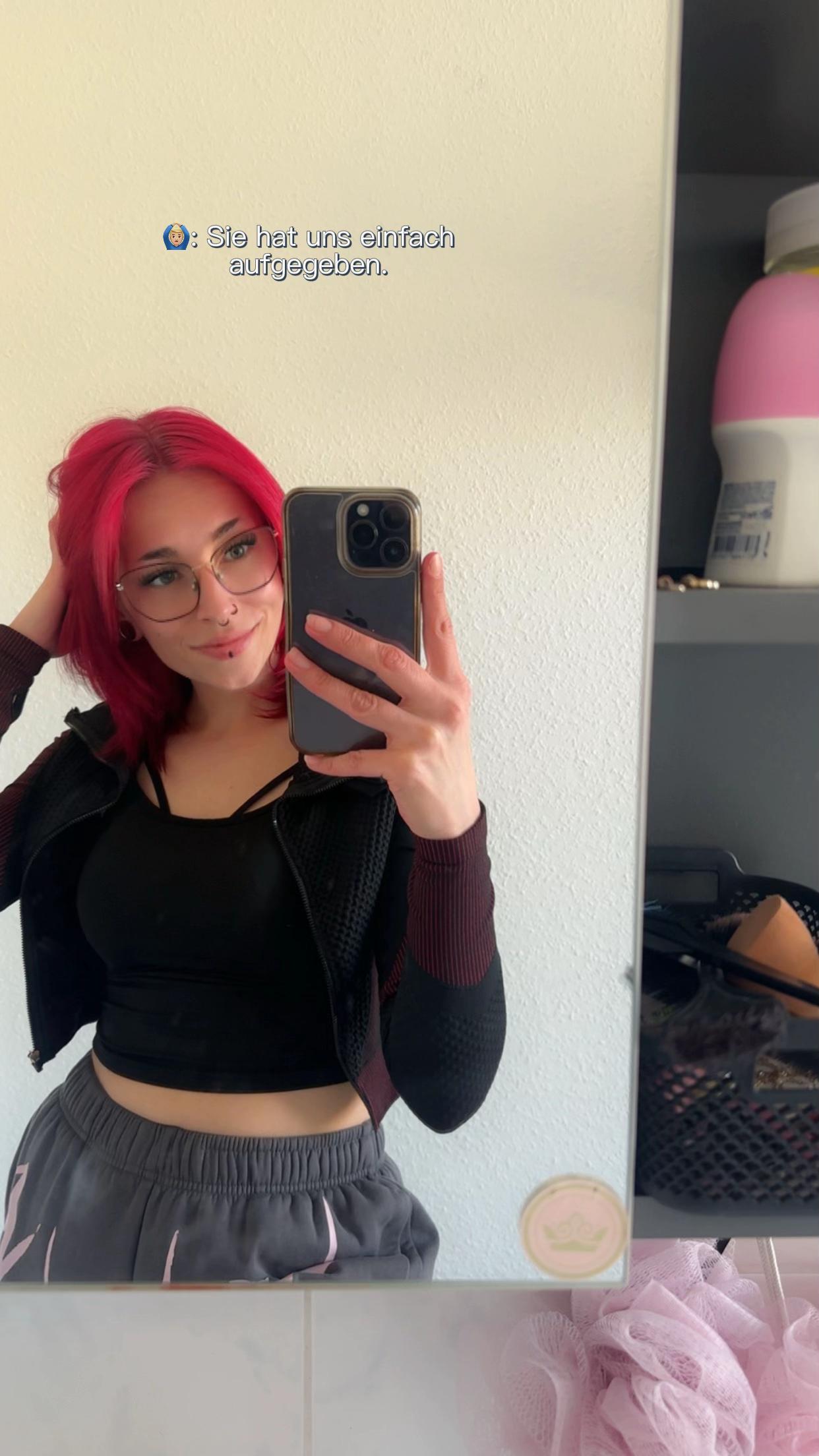 @katastrofee__☽