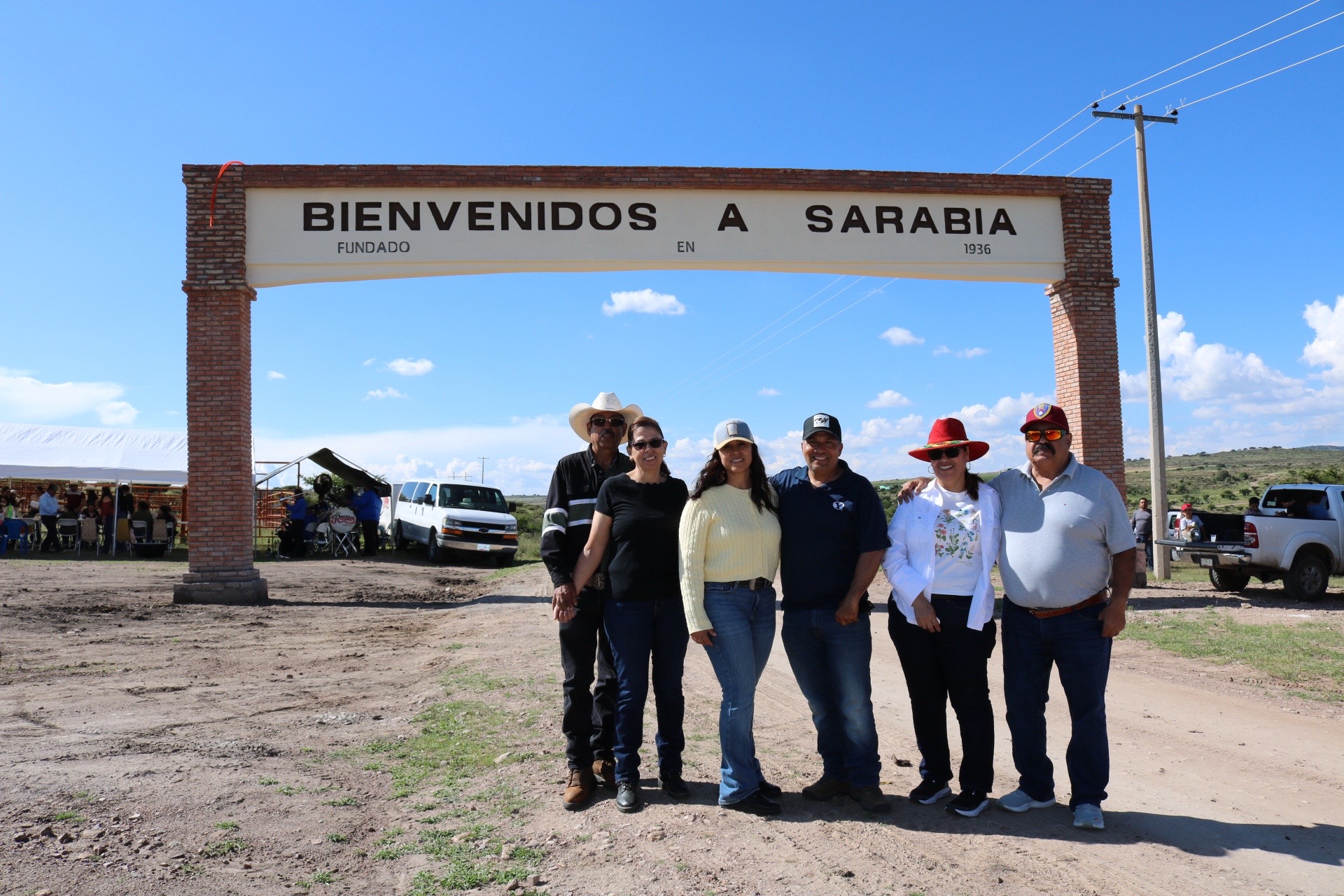 @YS SARABIA Y ALGO MÁS