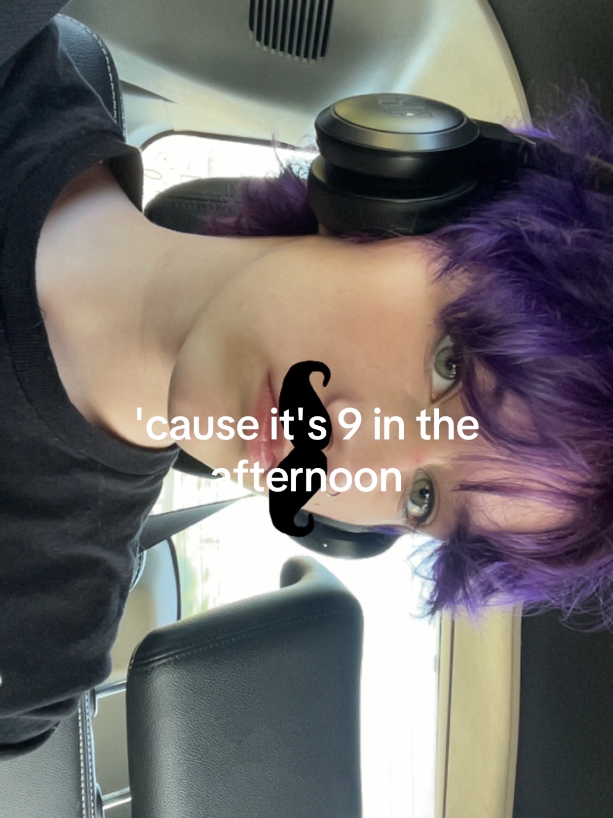 @𓏼 ̣̣̥ ƙυηí 𓈒 ֔