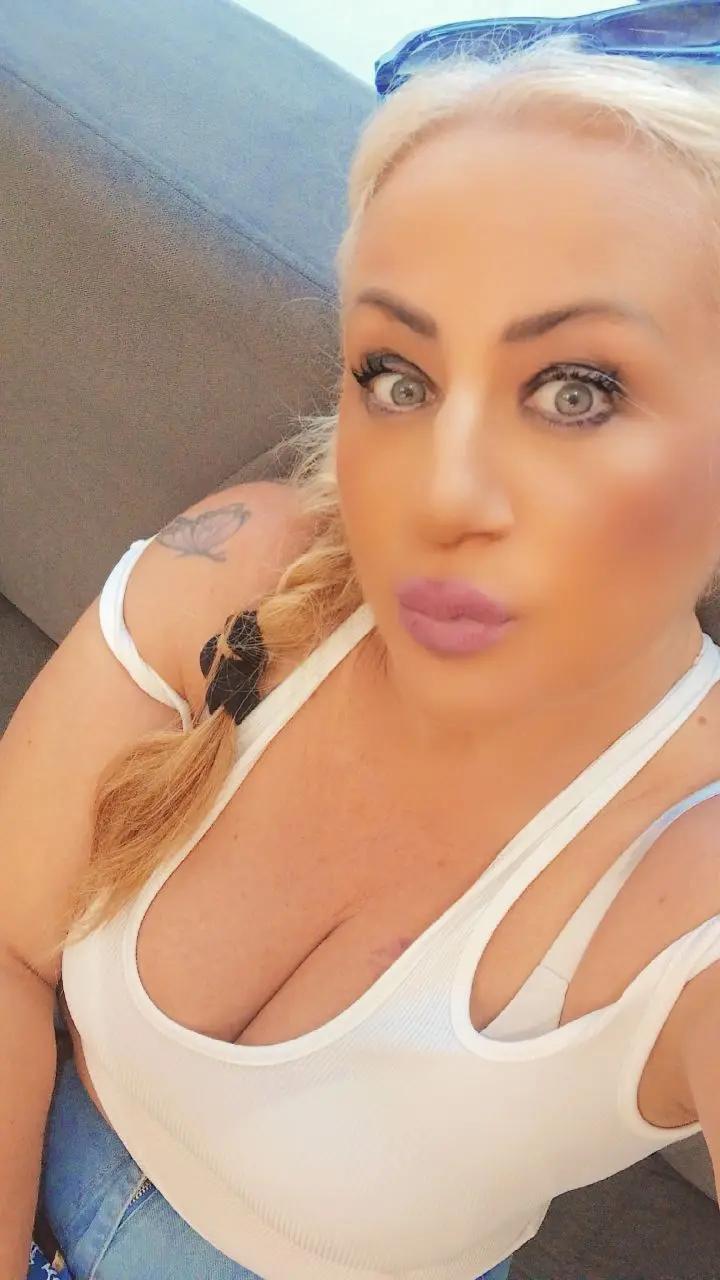 @Rossana120345