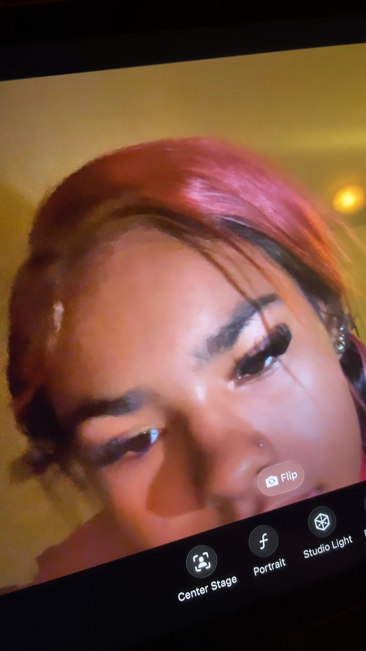 @:|
