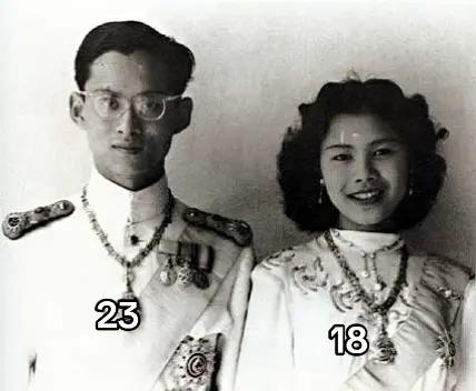 @คนตื่นประวัติฯกรุงรัตนโกสินทร์