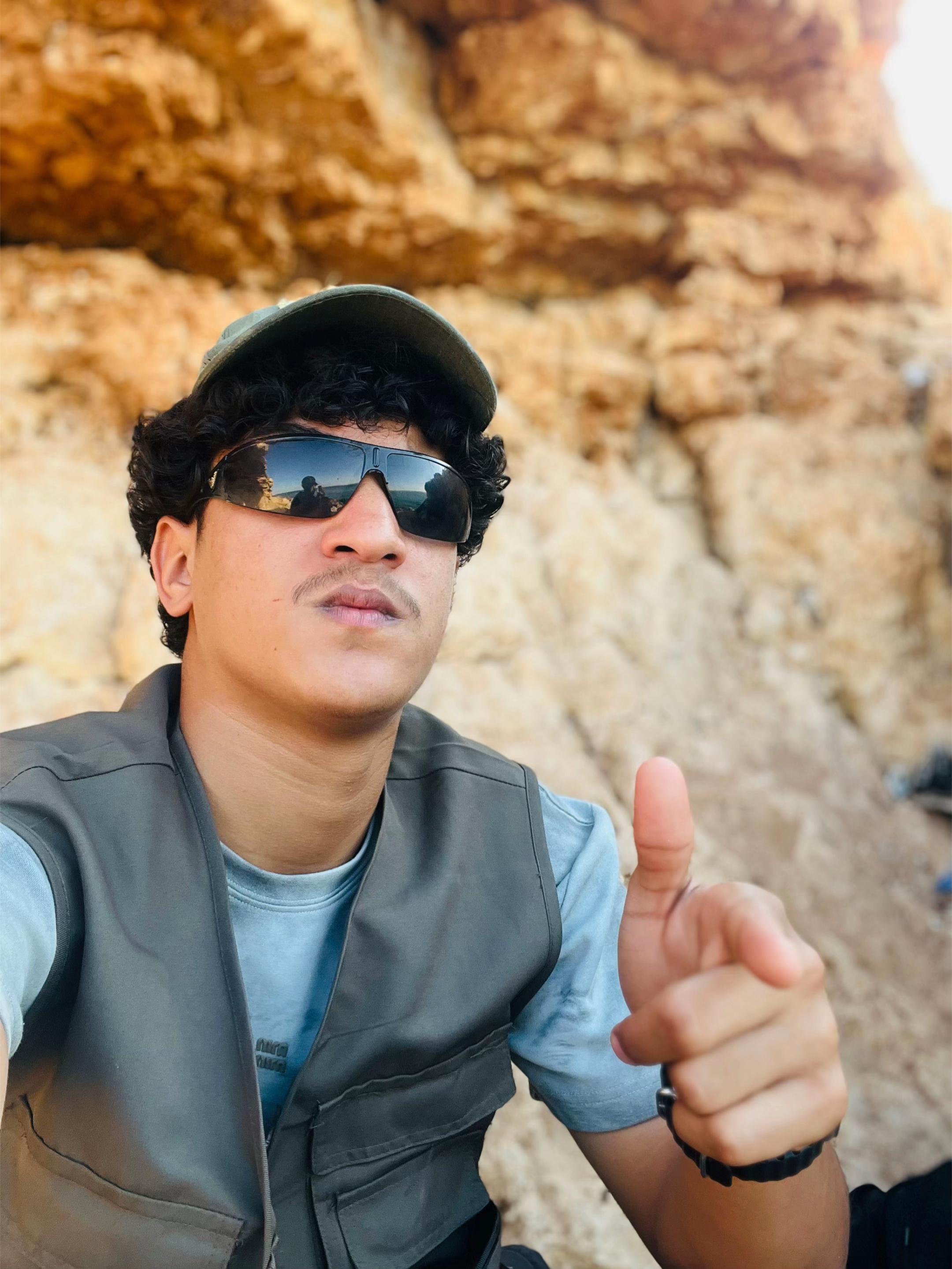 @﮼سويكر ﮼لمنفي_20_20🔥🇰🇷.!