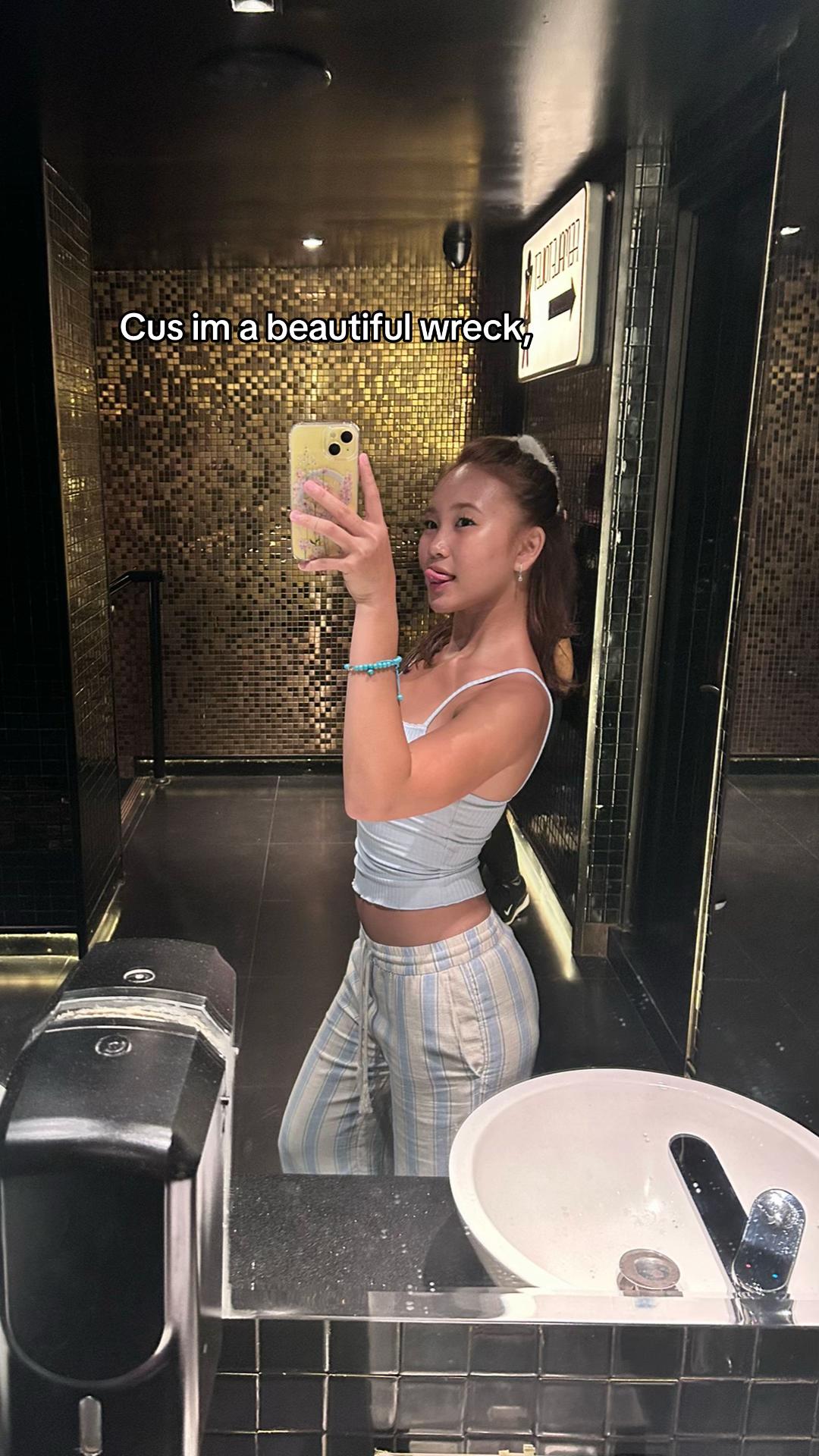 @lanareef__