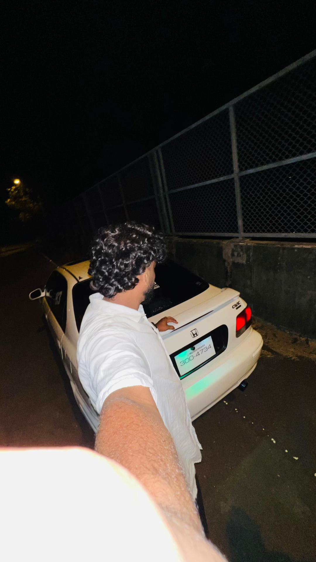 @Ravii⚓️🇱🇰