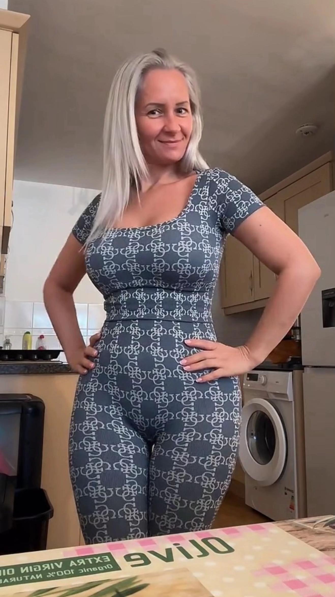 @KrisztinaSuprema
