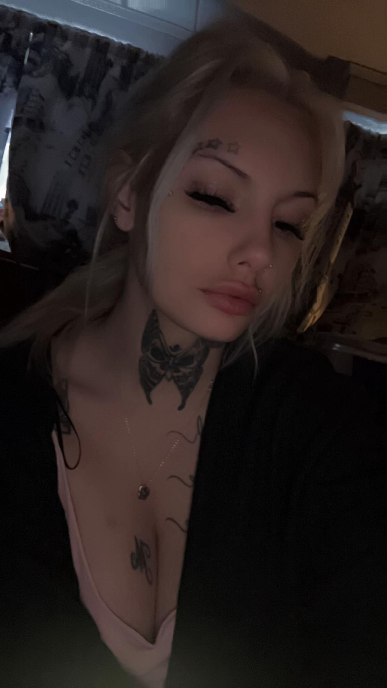 @Lina