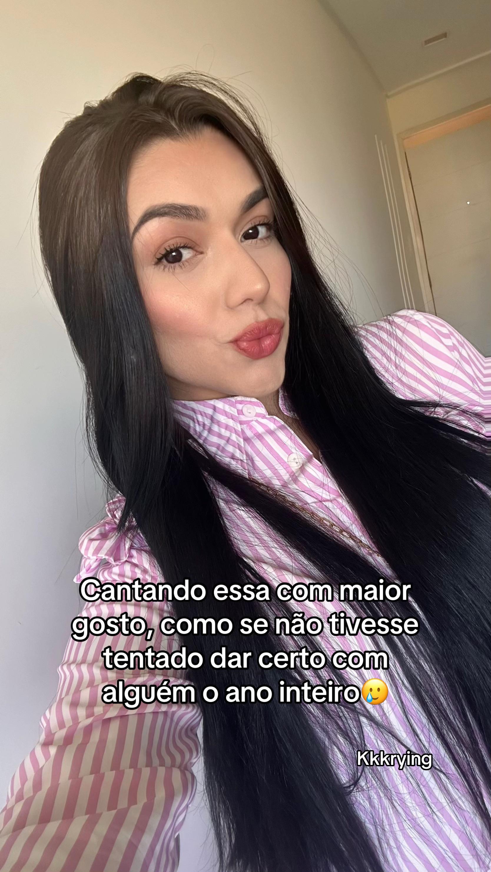 @Lyvian