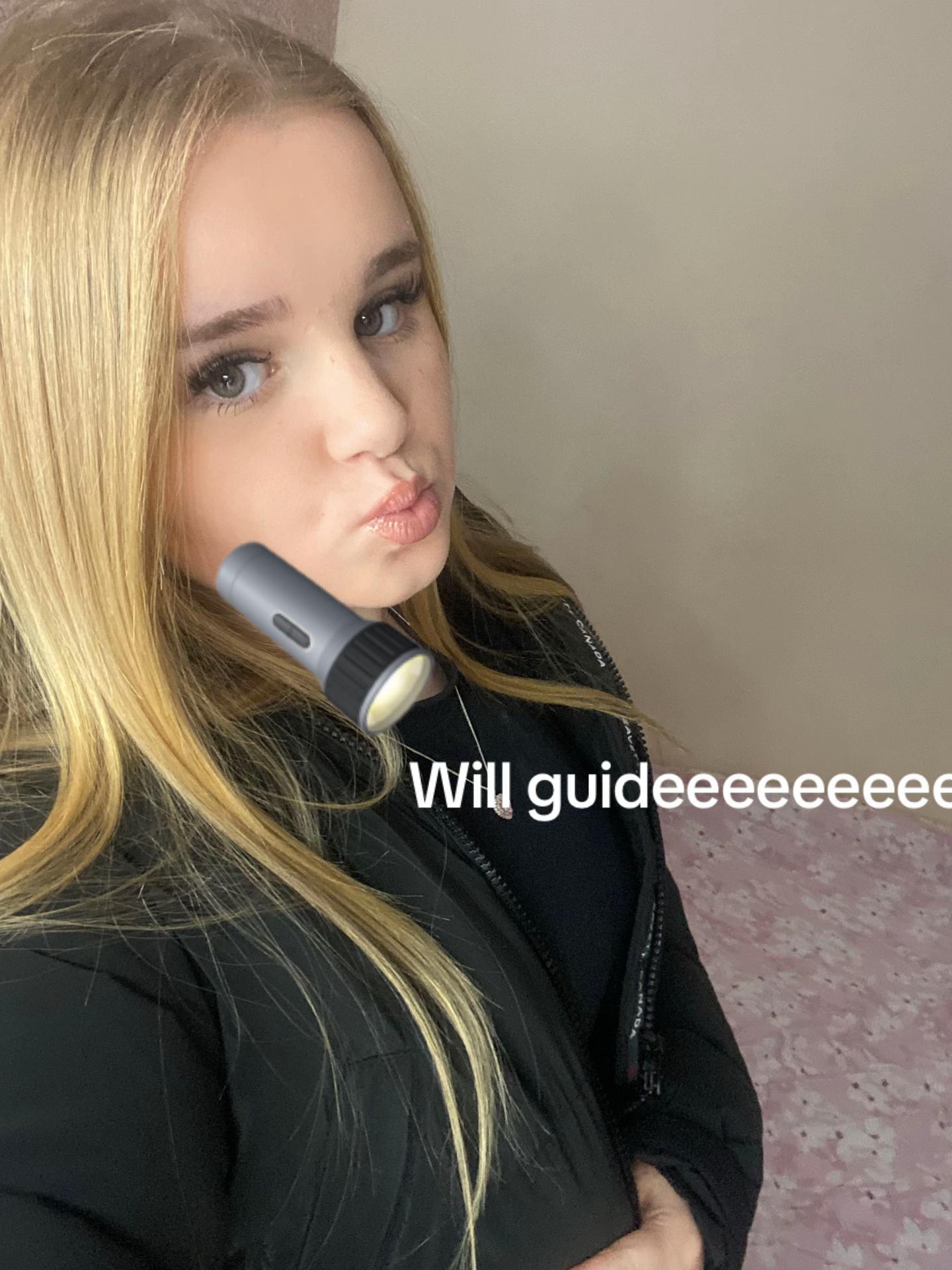 @𝙻𝚢𝚕𝚊𝚜𝚙𝚊𝚖𝚖𝚖