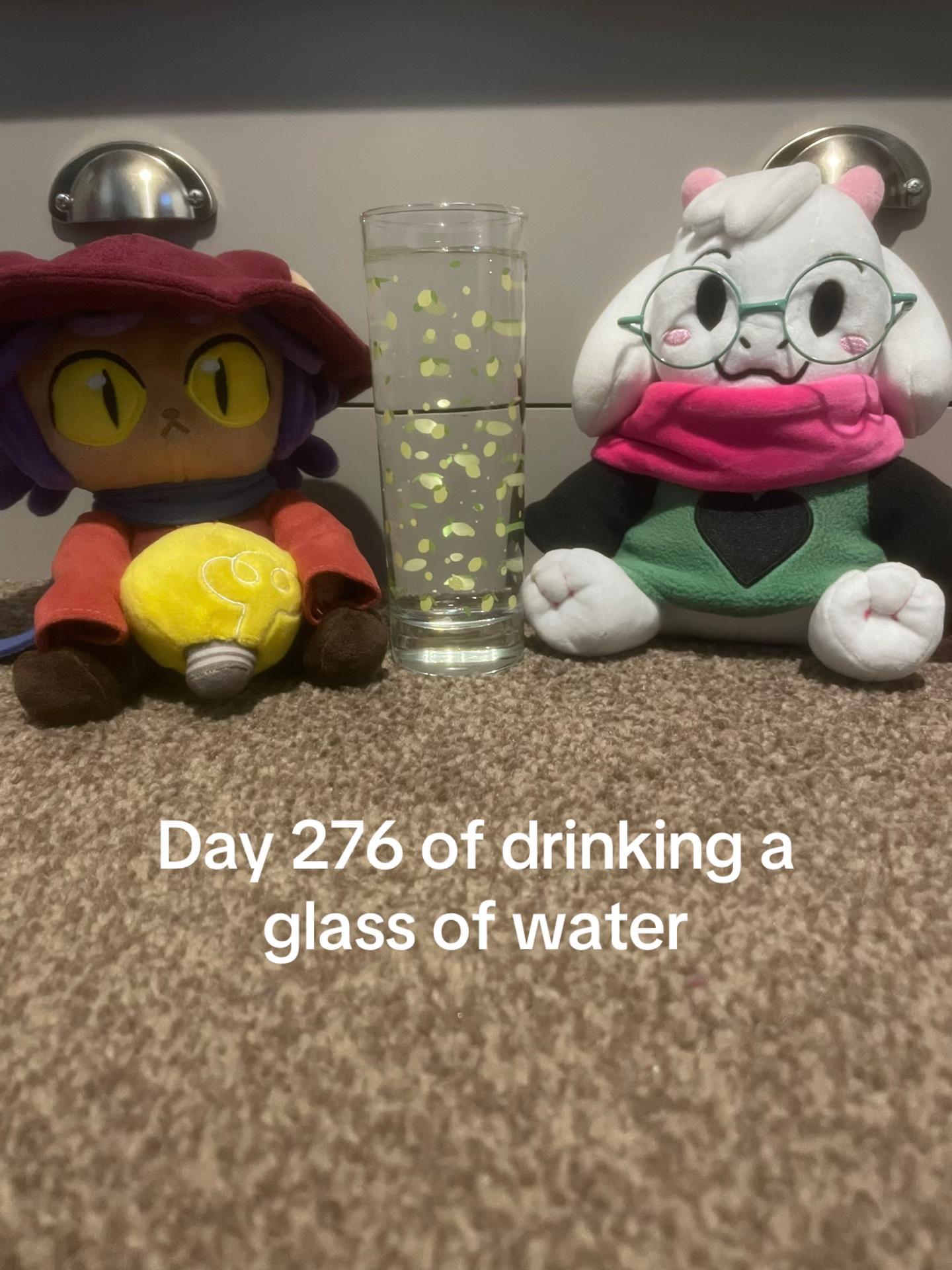 @Emongsnas