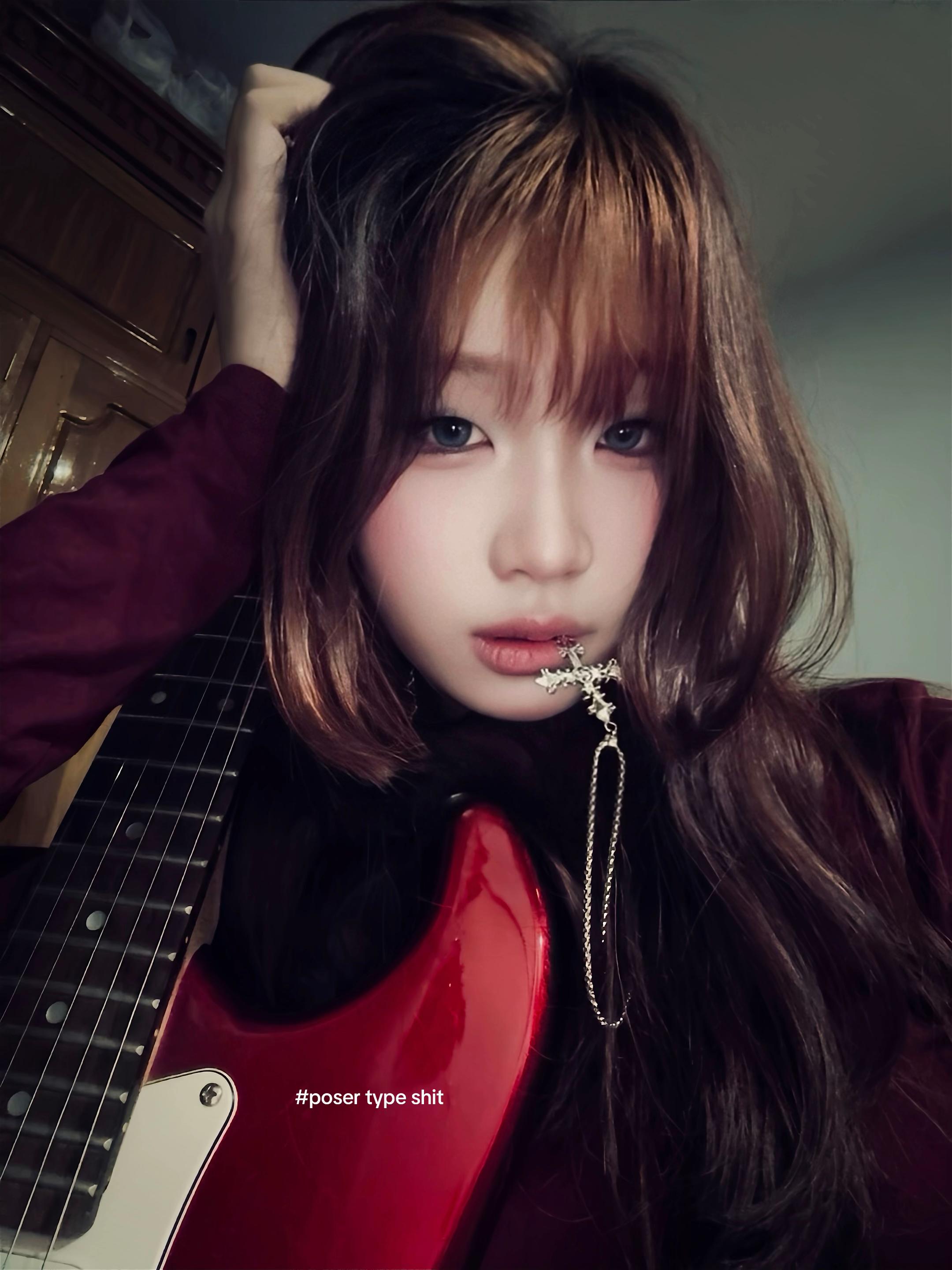 @Kiyoko.