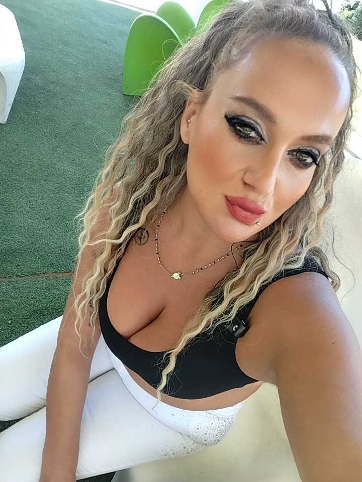 @Vanessa bambolina💕💋