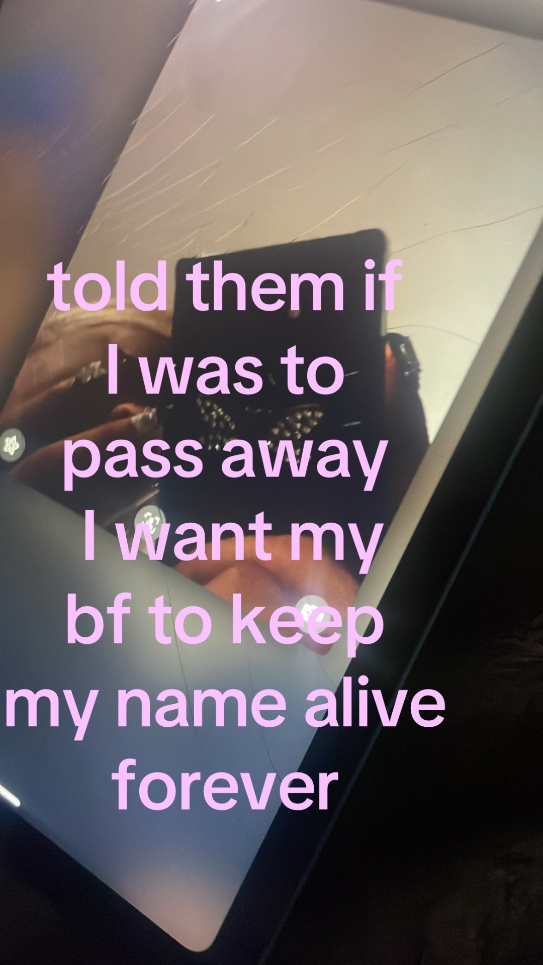 @ꨄ