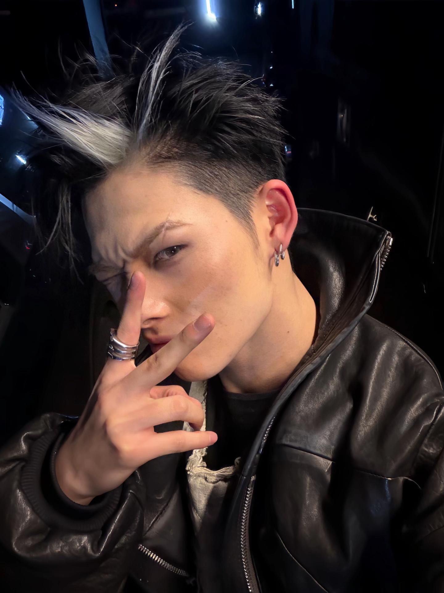@rikizmr