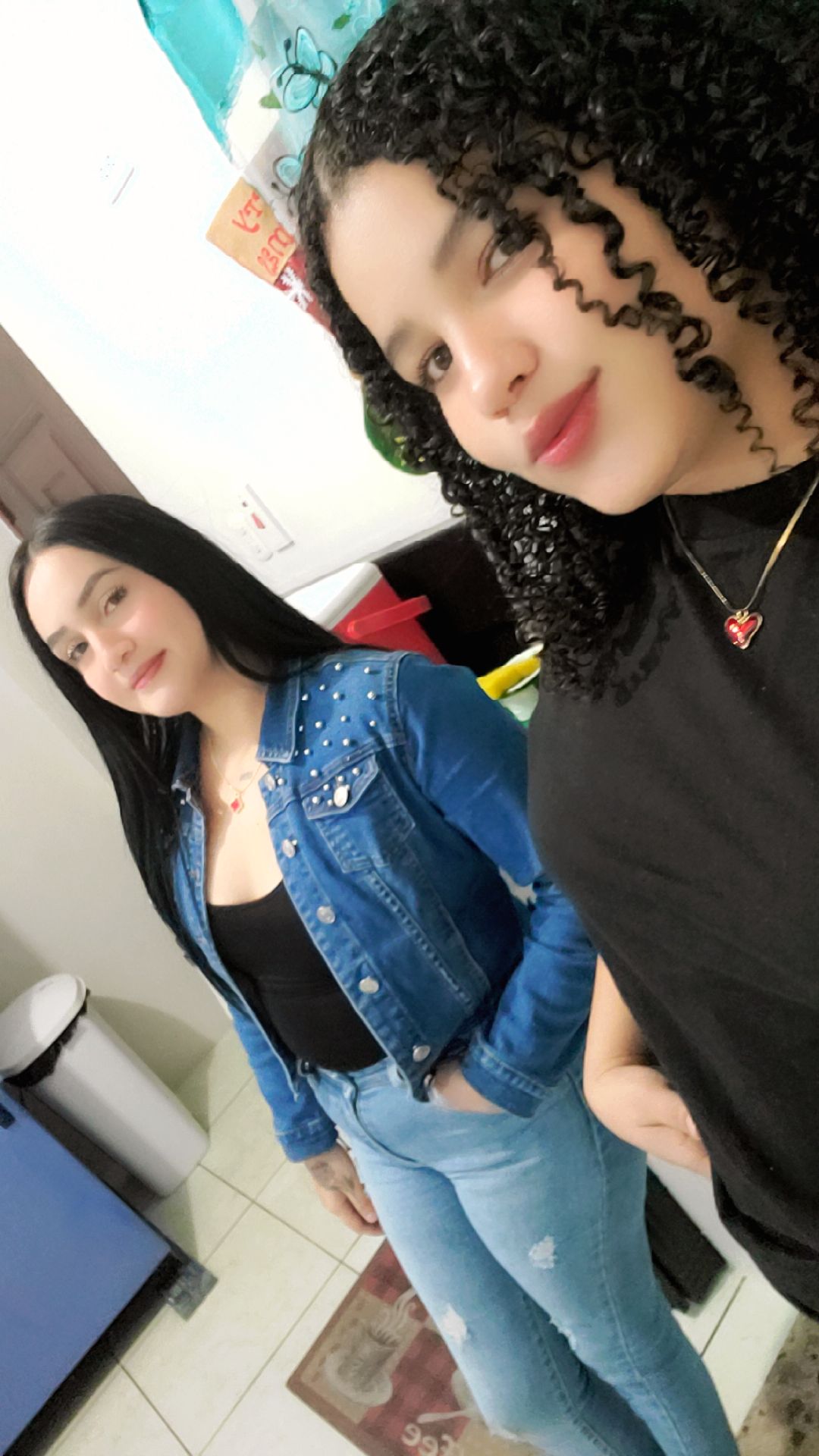 @roxy Hernández