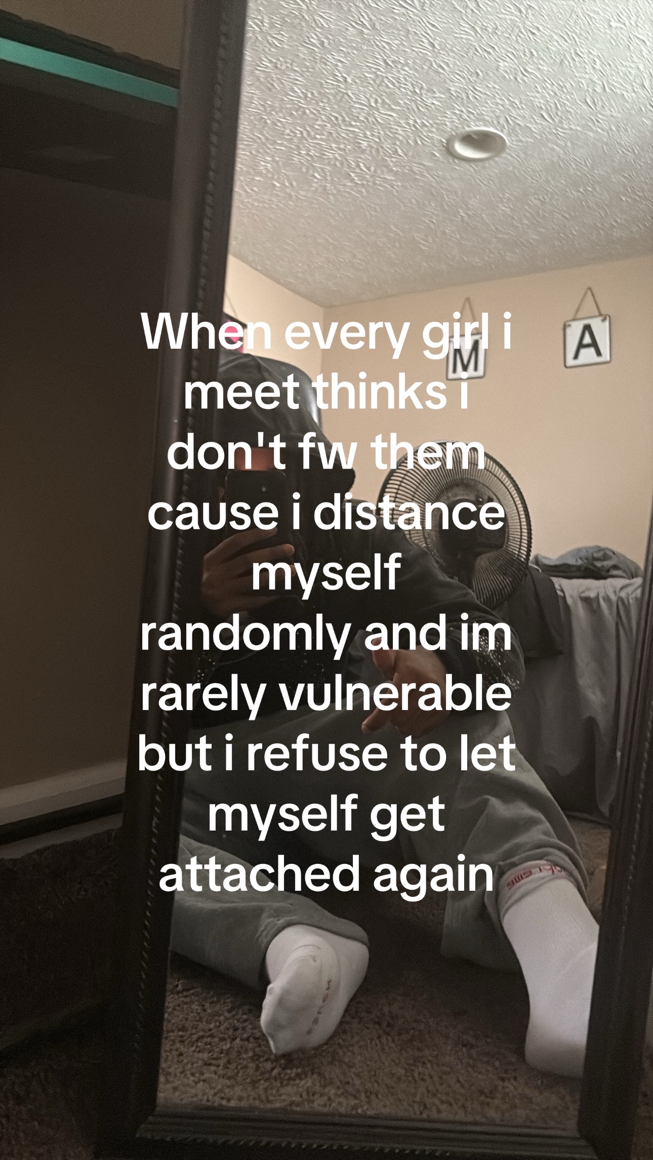 @️