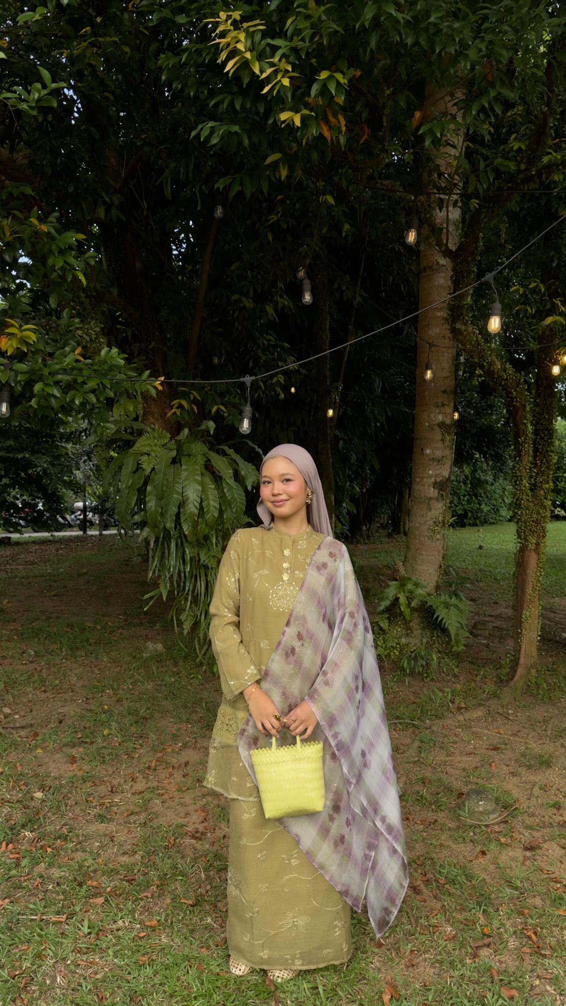 @putri(salat)