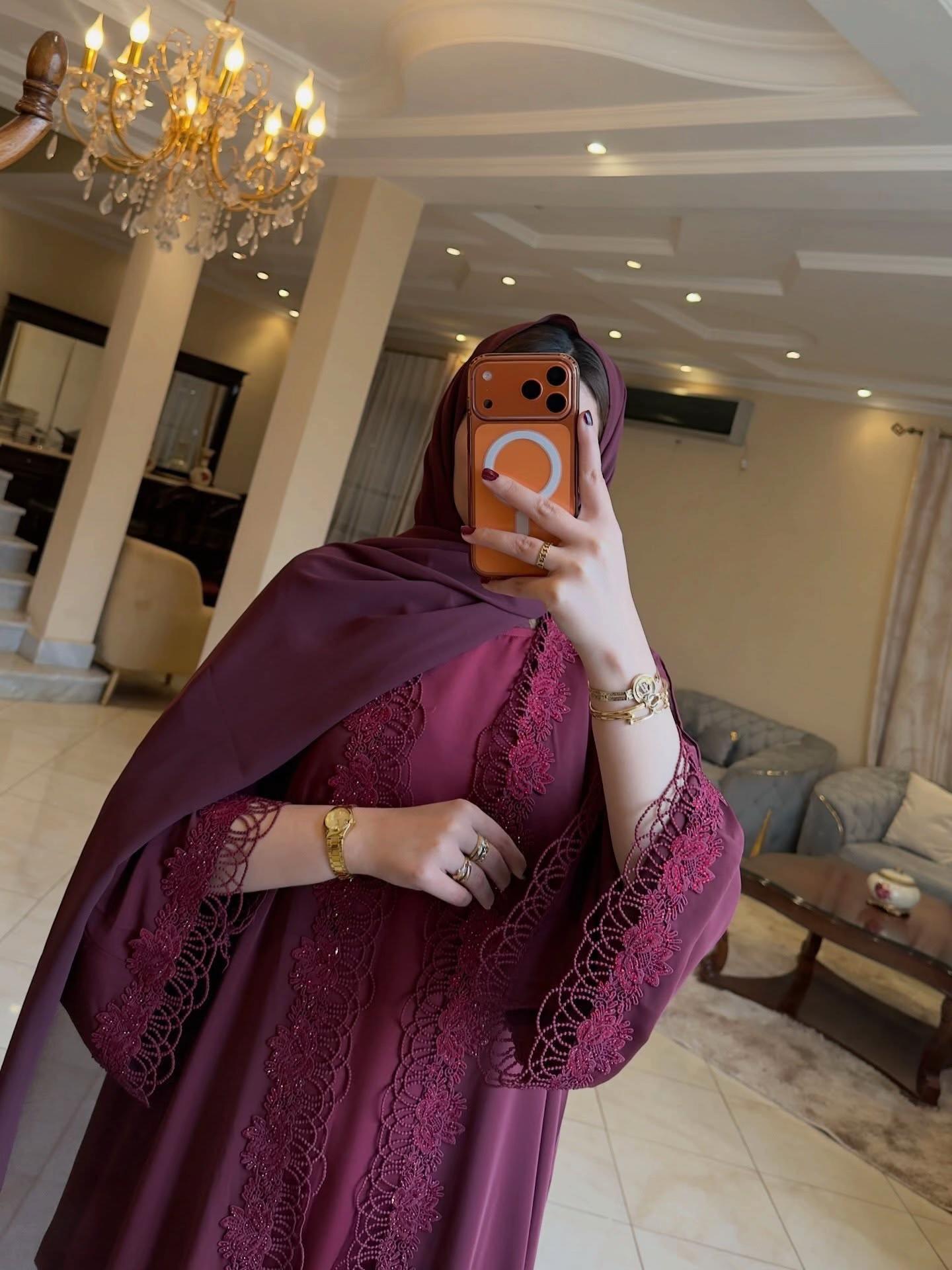 @Anhal Abayas