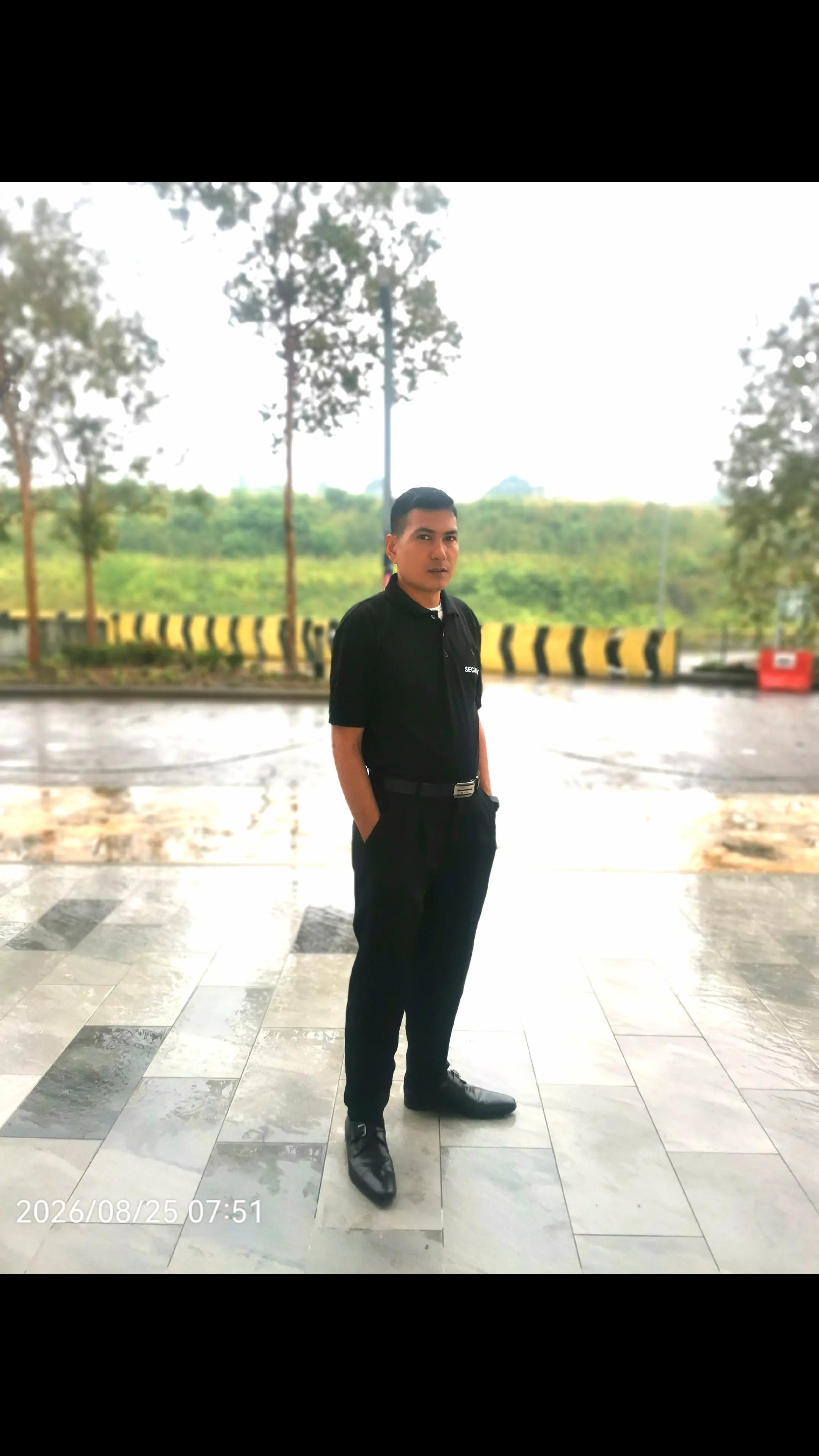 @lucky singh सुदुरपच्शिम रोयल