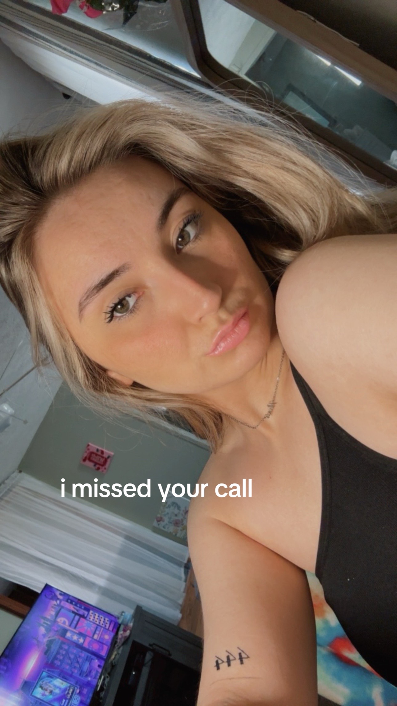 @alexis