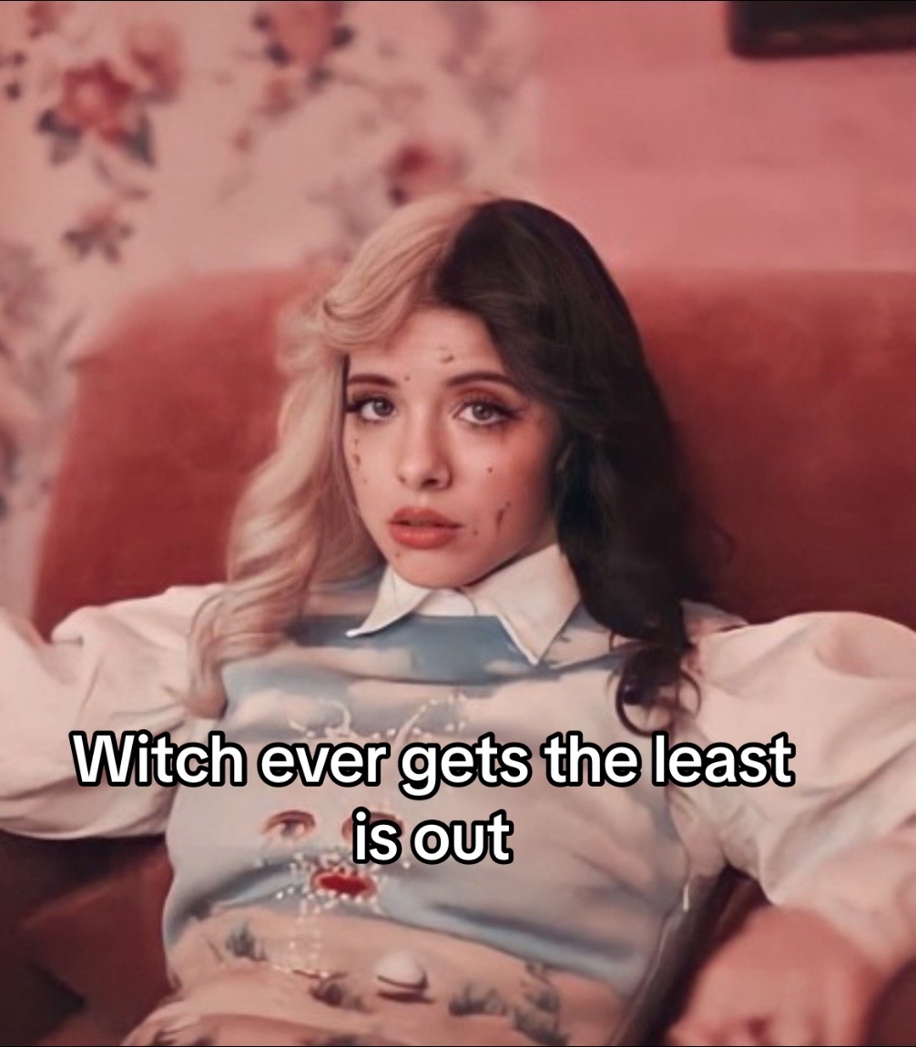 @Melanie Martinez fanpage