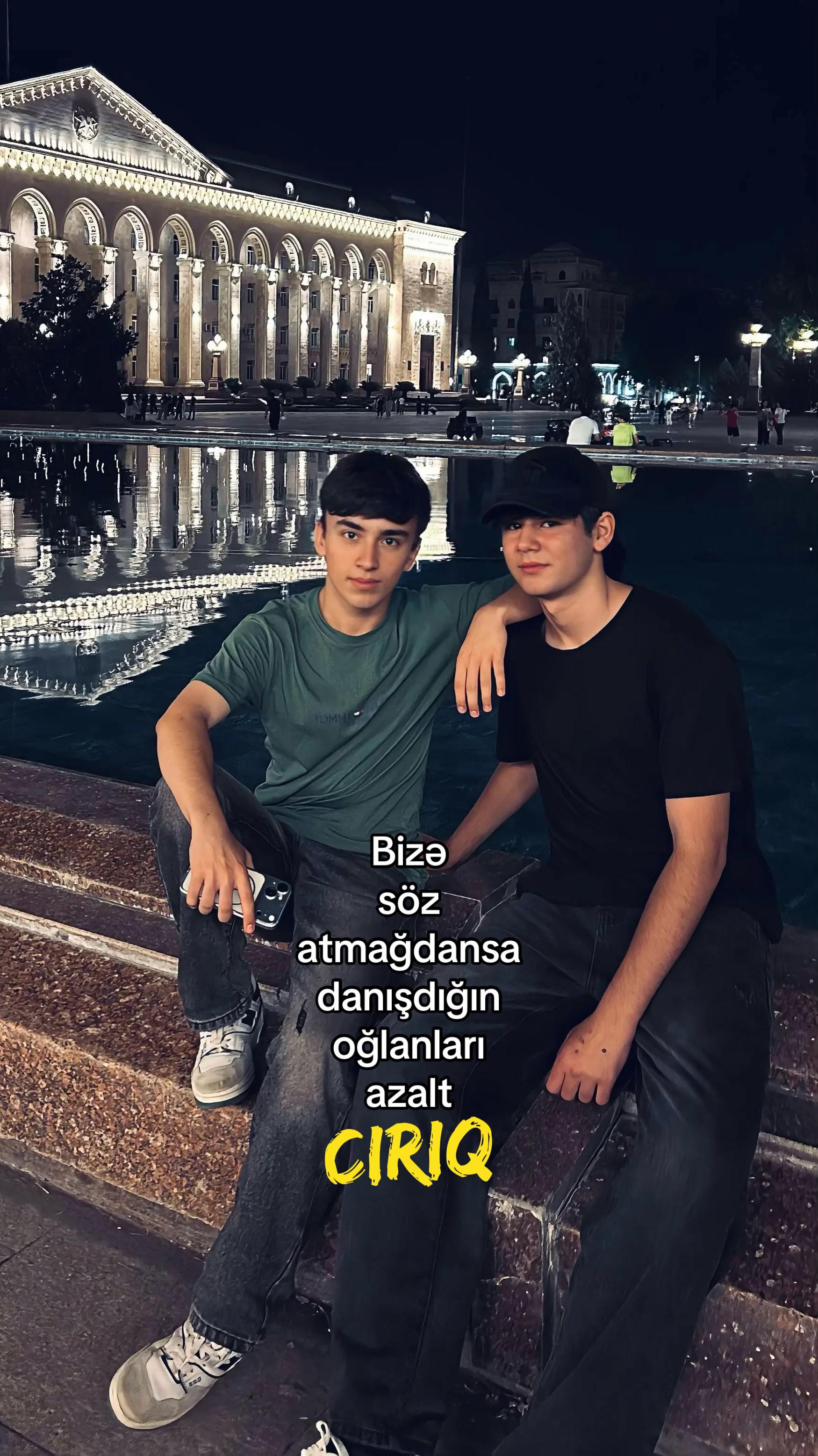 @🧑🏻🦱