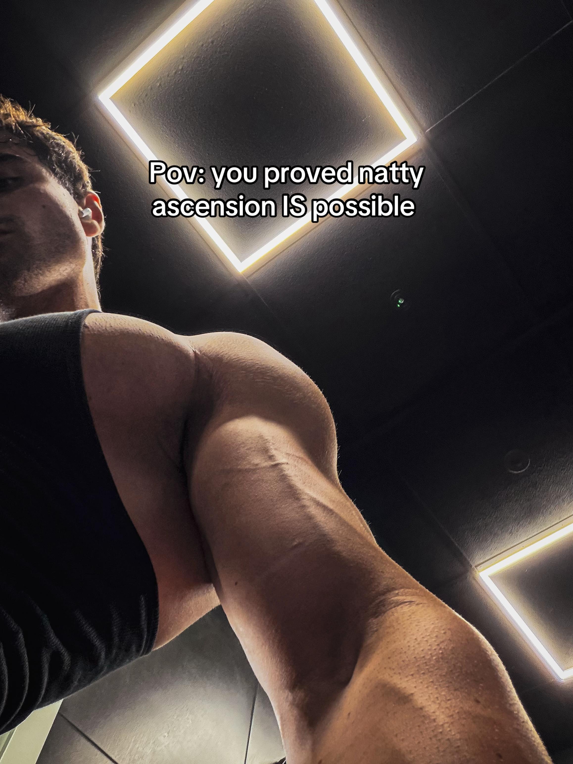 @AndrewAesthetic🧬