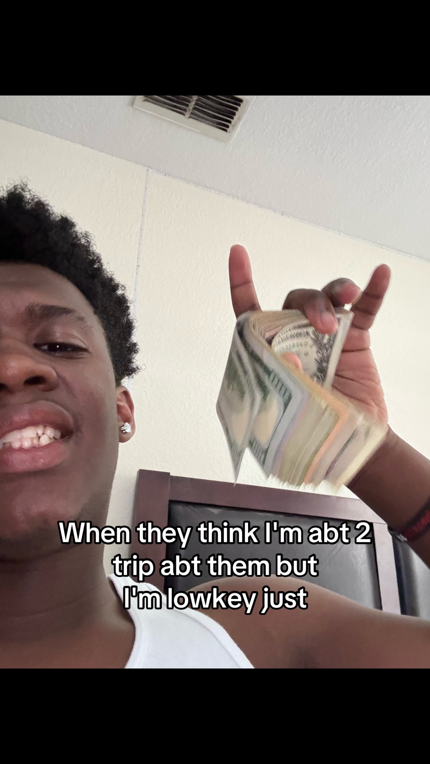 @♱