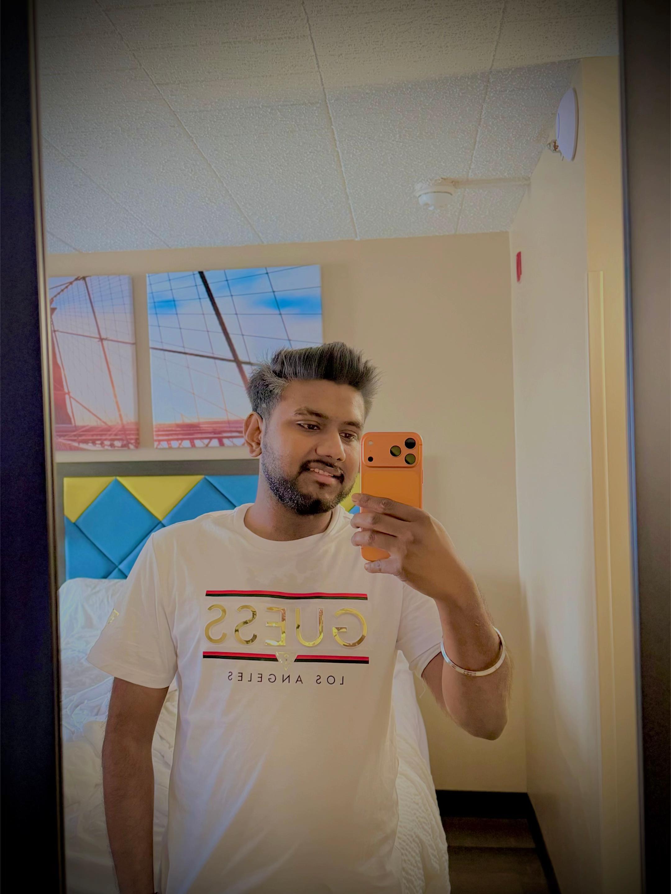 @🇺🇸Sam🇵🇰