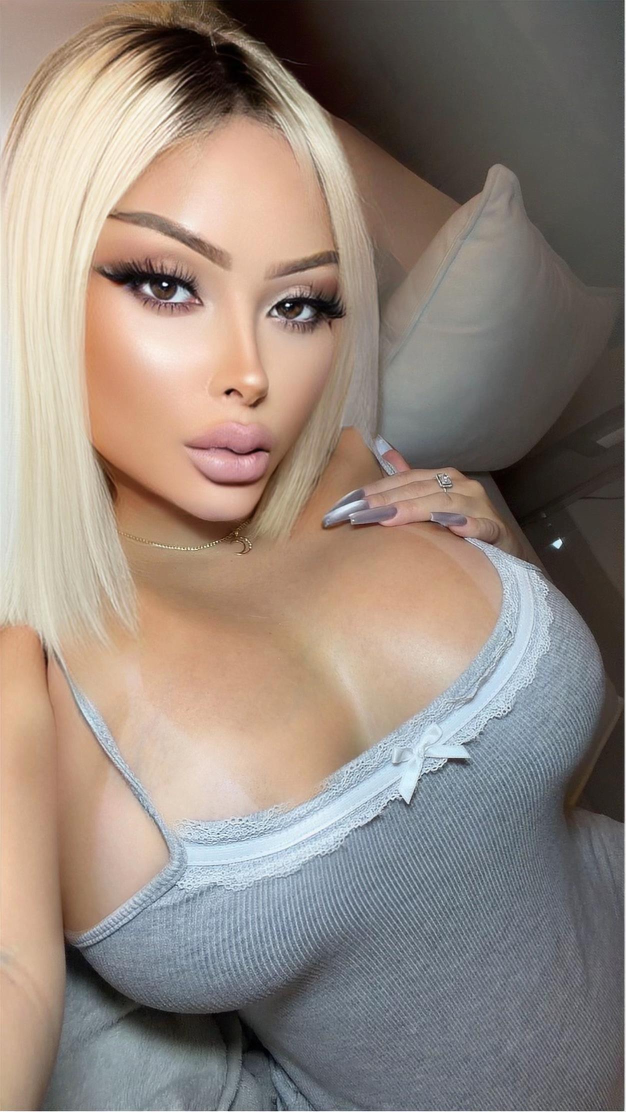 @BARBIE🫦