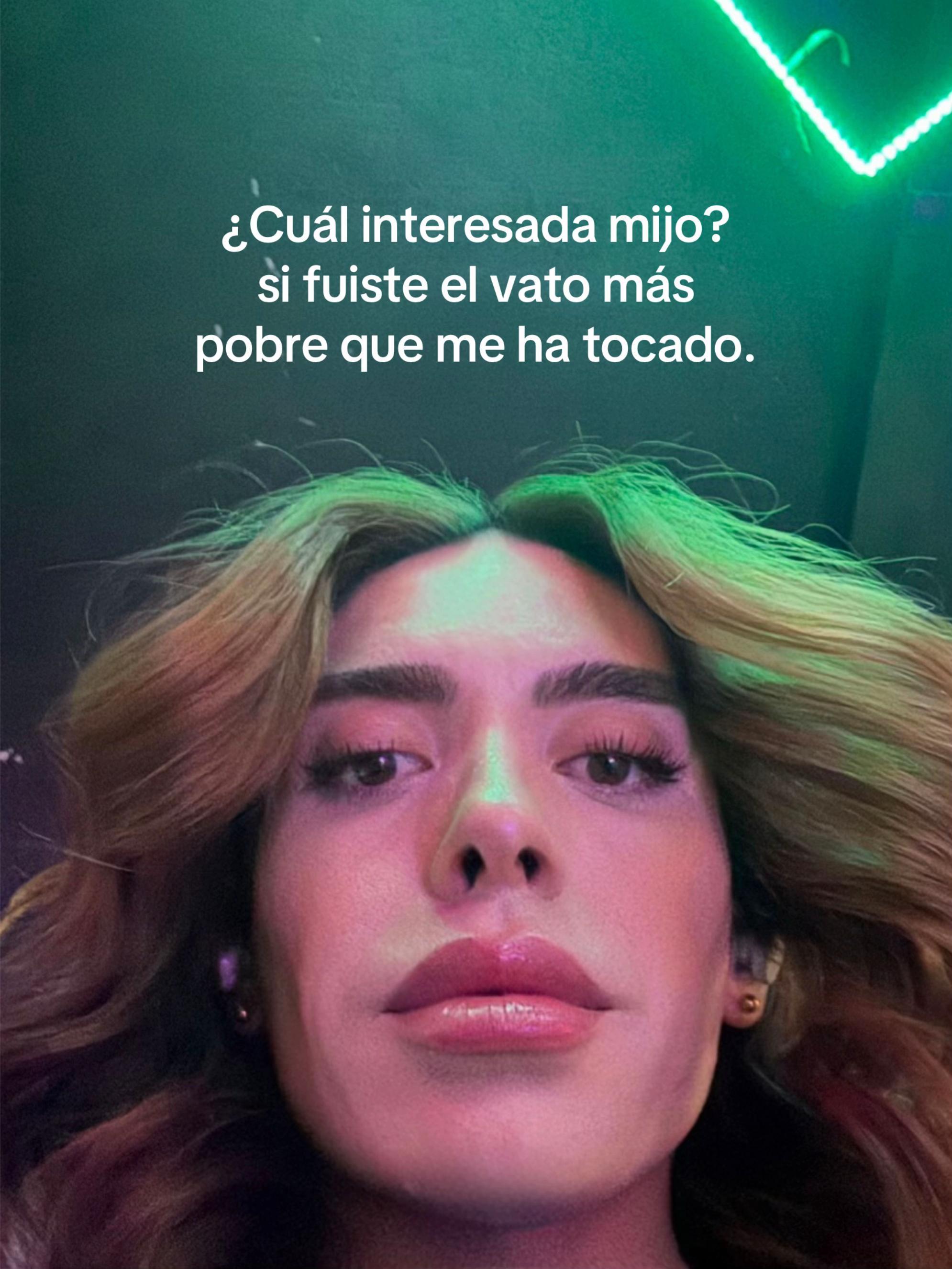 @Vecina Guera