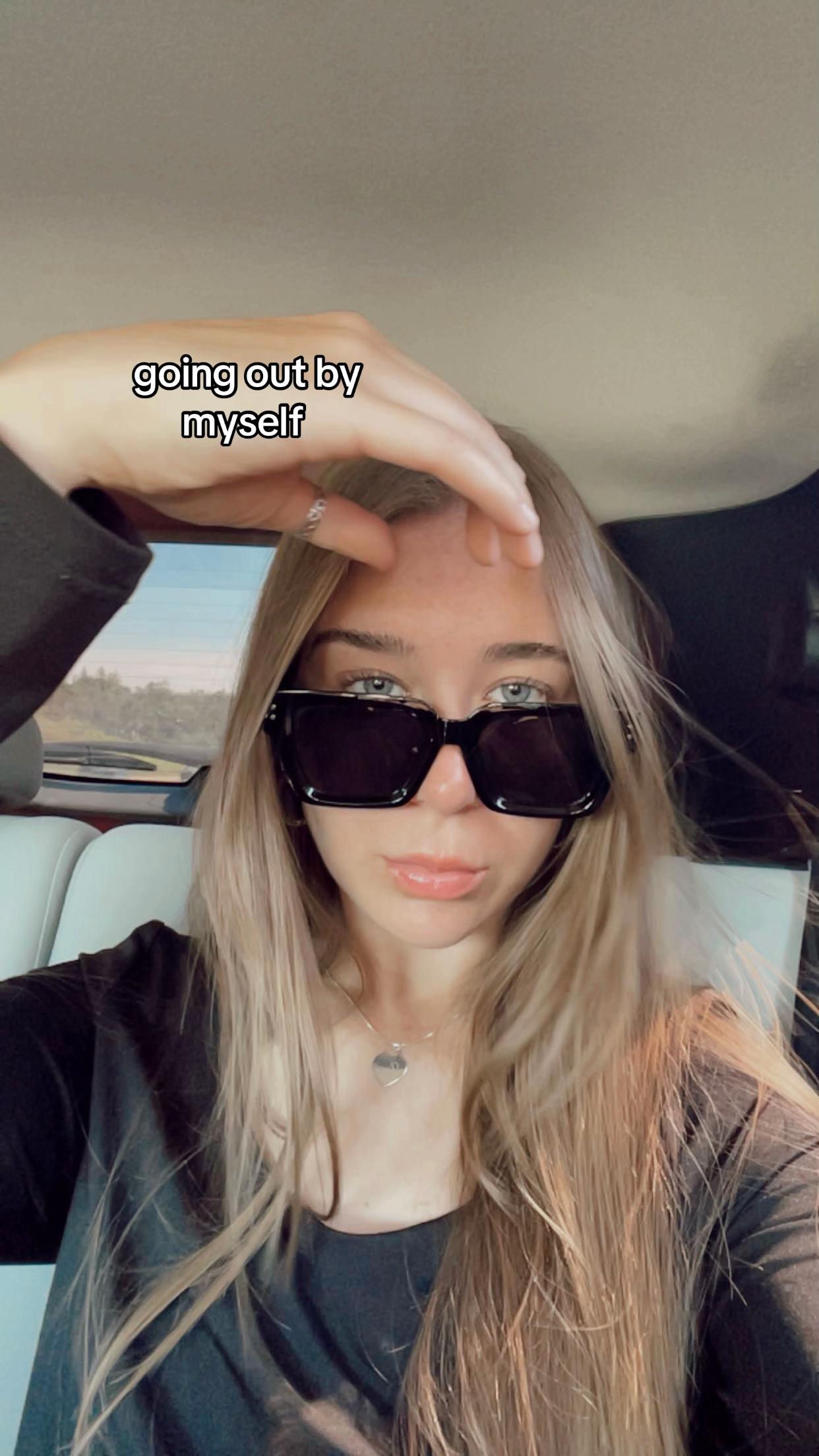 @• T A Y •