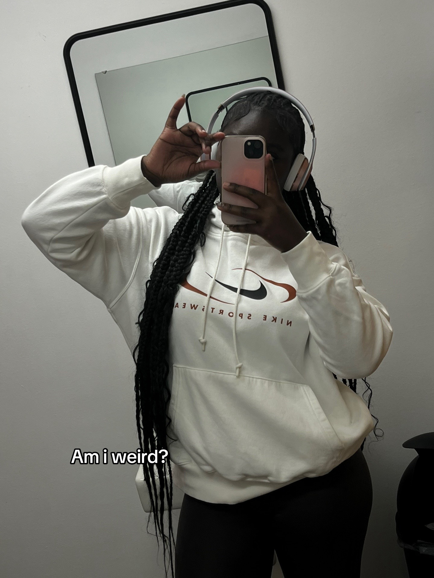 @￶
