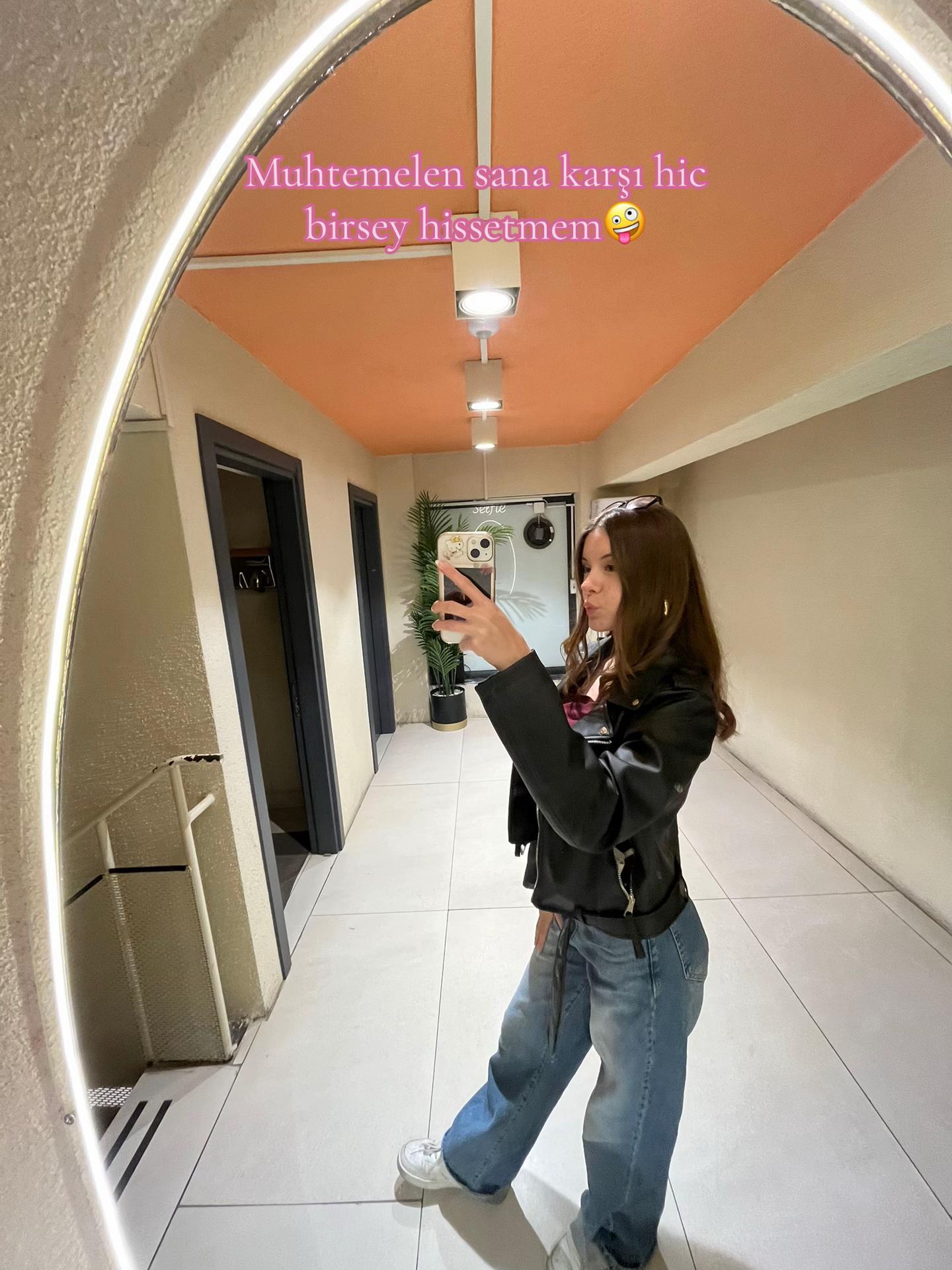 @Nisoonelllaa