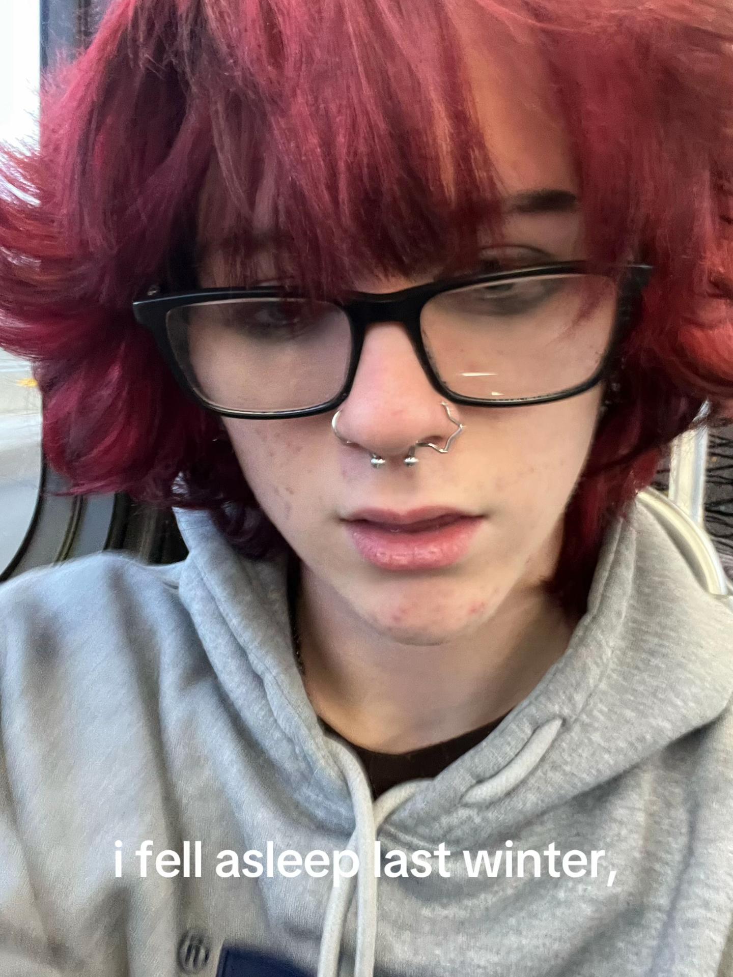 @️