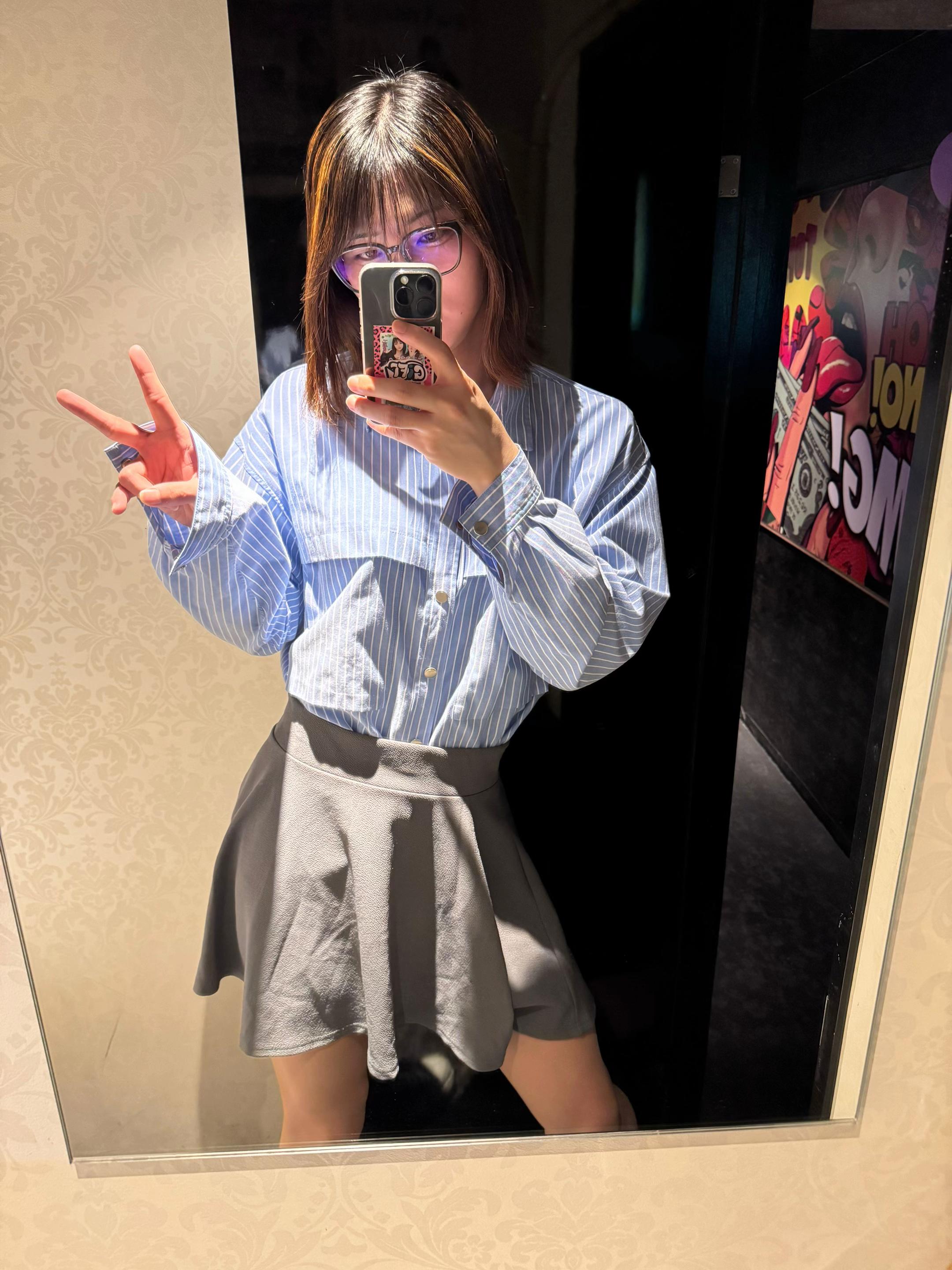 @せな